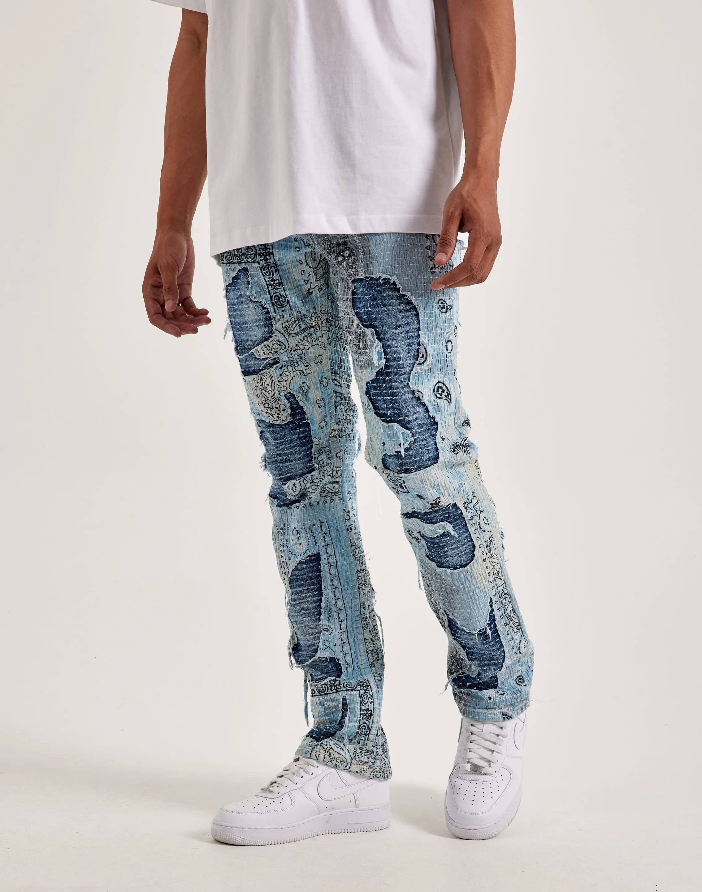 Smuggler's Moon Paisley-Print Denim Jeans Free Mind Light Core