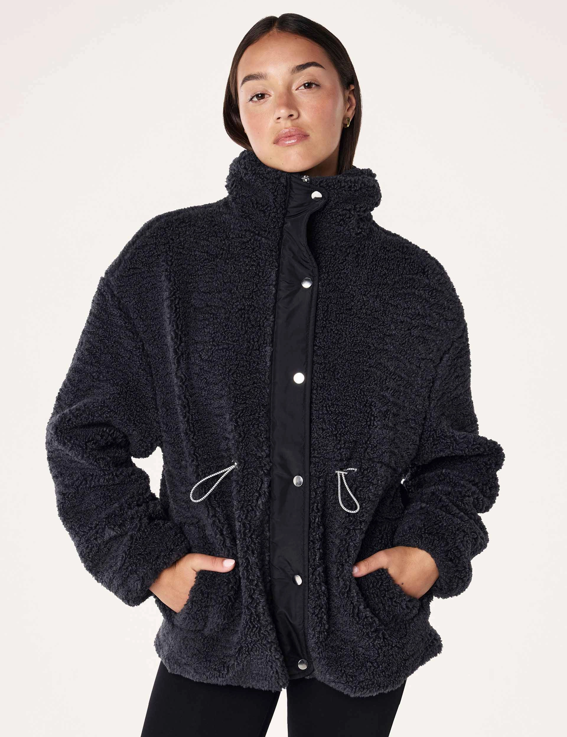 Pacific Jacket - Asphalt Practical Design Sealed Seams