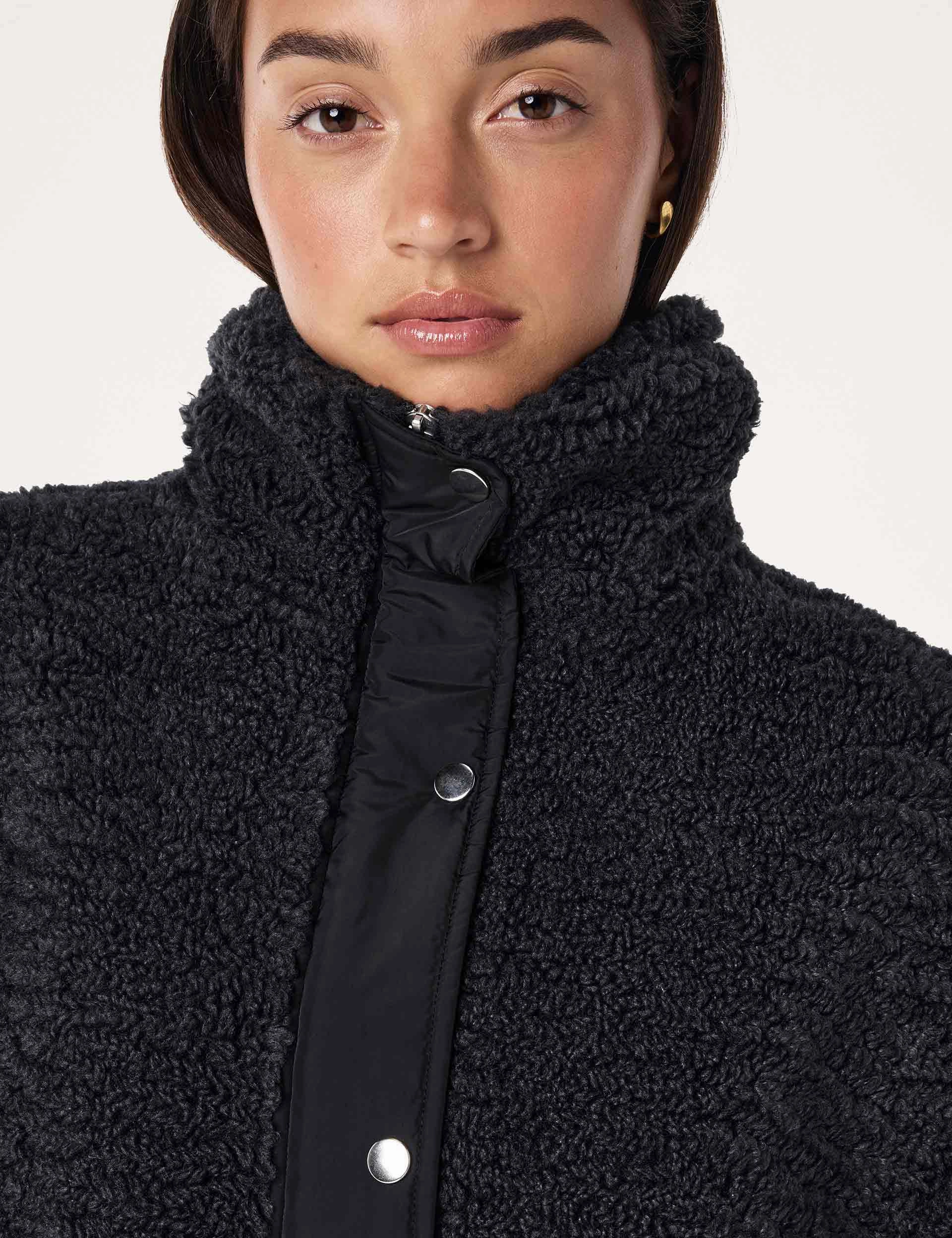 Pacific Jacket - Asphalt Odor Resistant Fabric Windproof Inner Layer