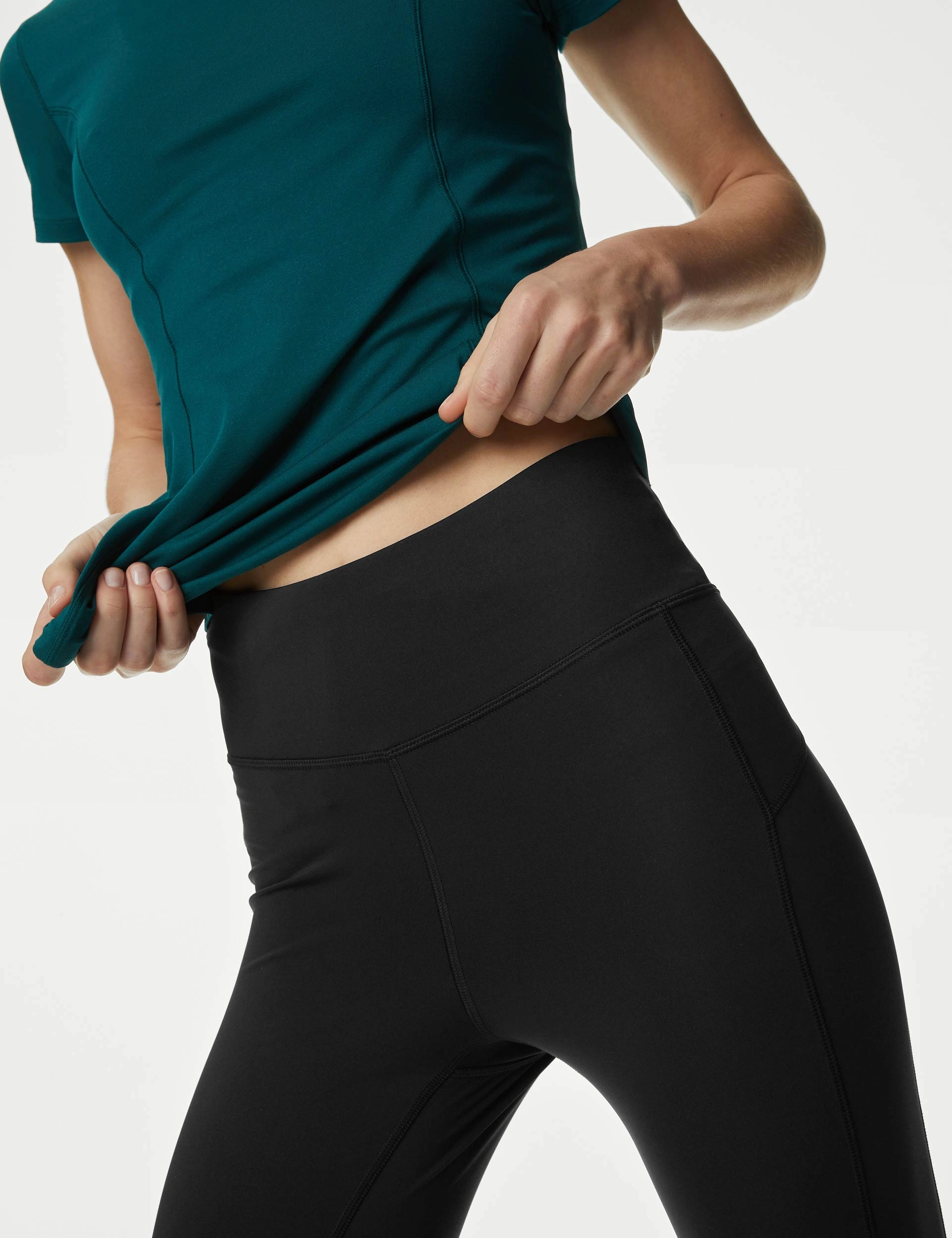 Flexible Stitching Double Layered Fabric Go Move High Waisted 7/8 Gym Leggings - Black