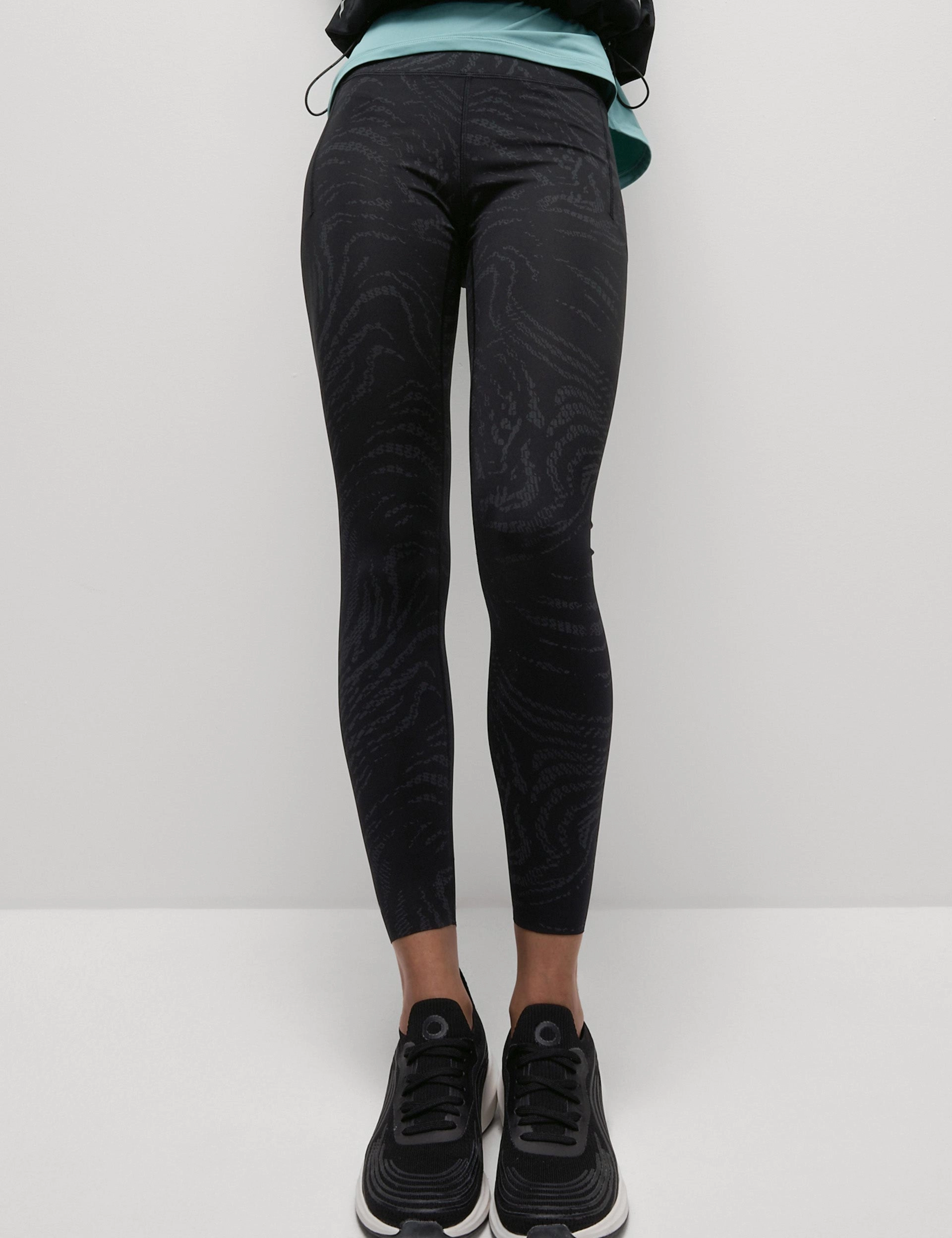 Go Move Reflective Gym Leggings - Black/Silver Non See Travel Enthusiast Ultra Light Casual Day