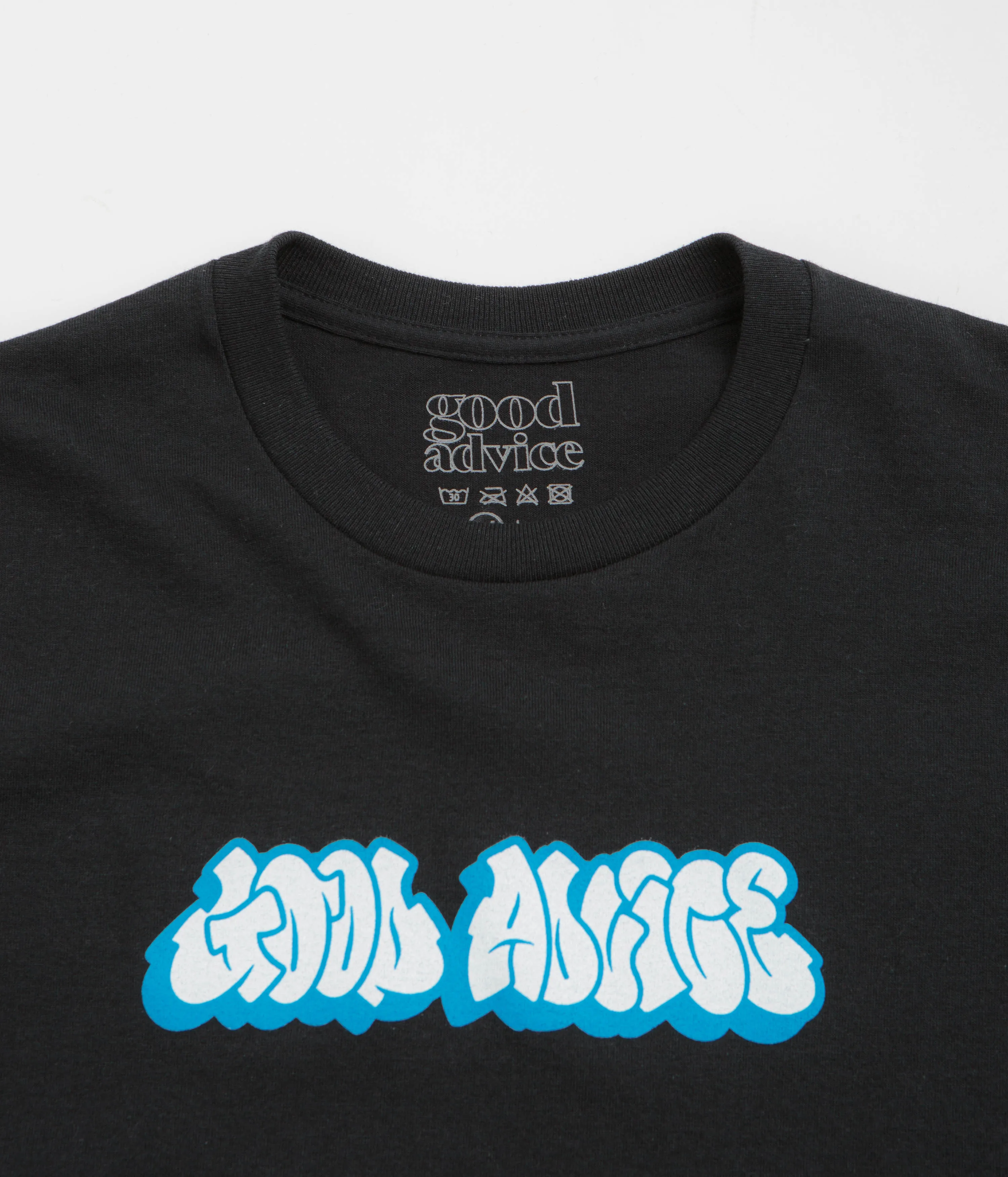Good Advice 90s T-Shirt - Black loafers tunic silhouette