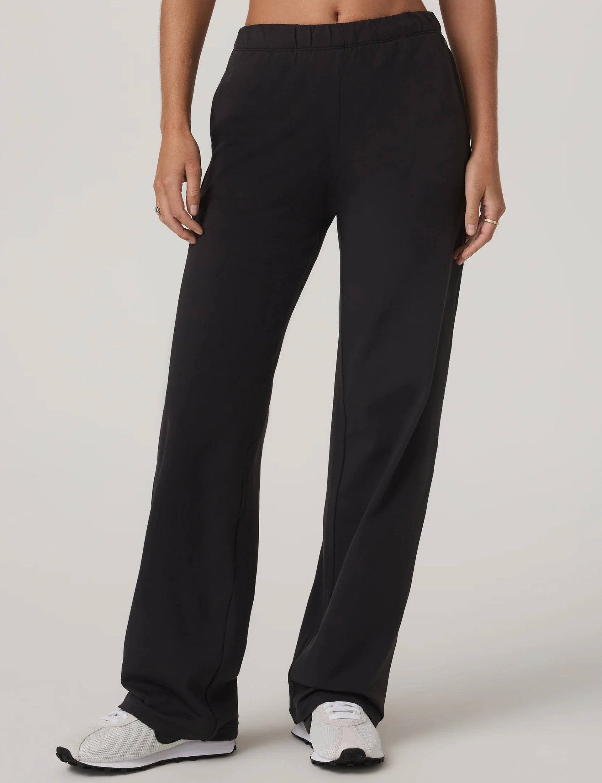 Halo Modern Straight Leg Pant - Solid Black LayeredCompression
