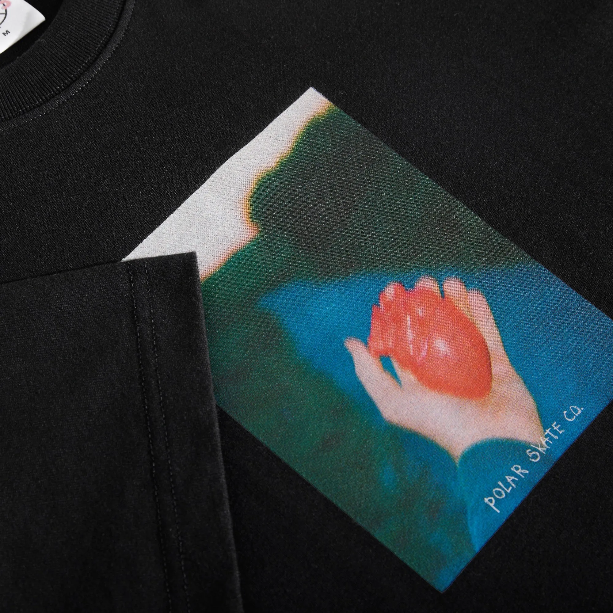 Beach house Heart In Hand Tee