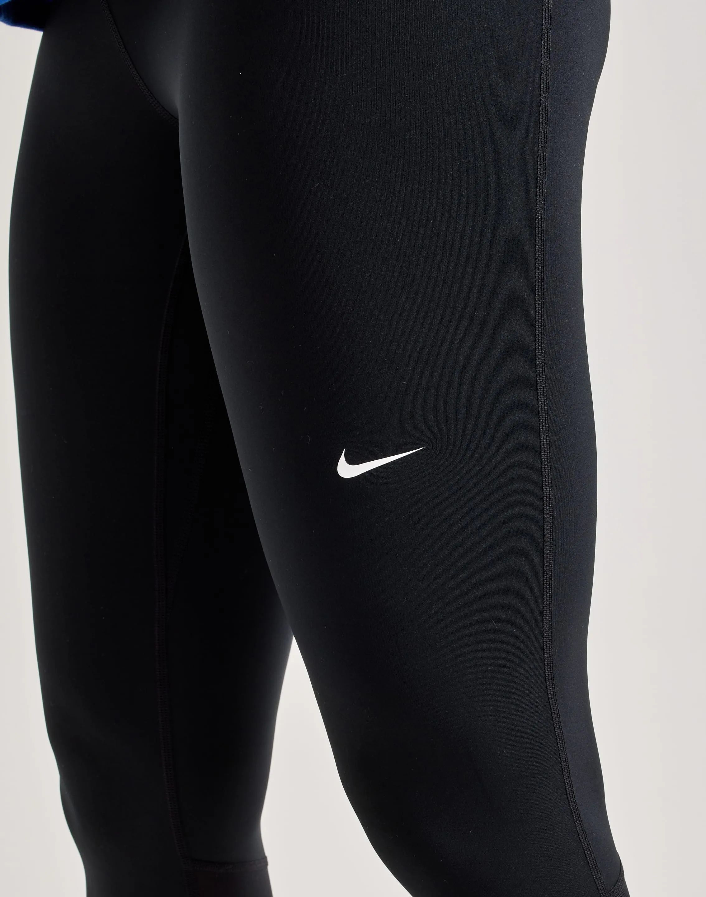 World Glow Red Flash Nike Pro Mid-Rise Mesh-Paneled Leggings