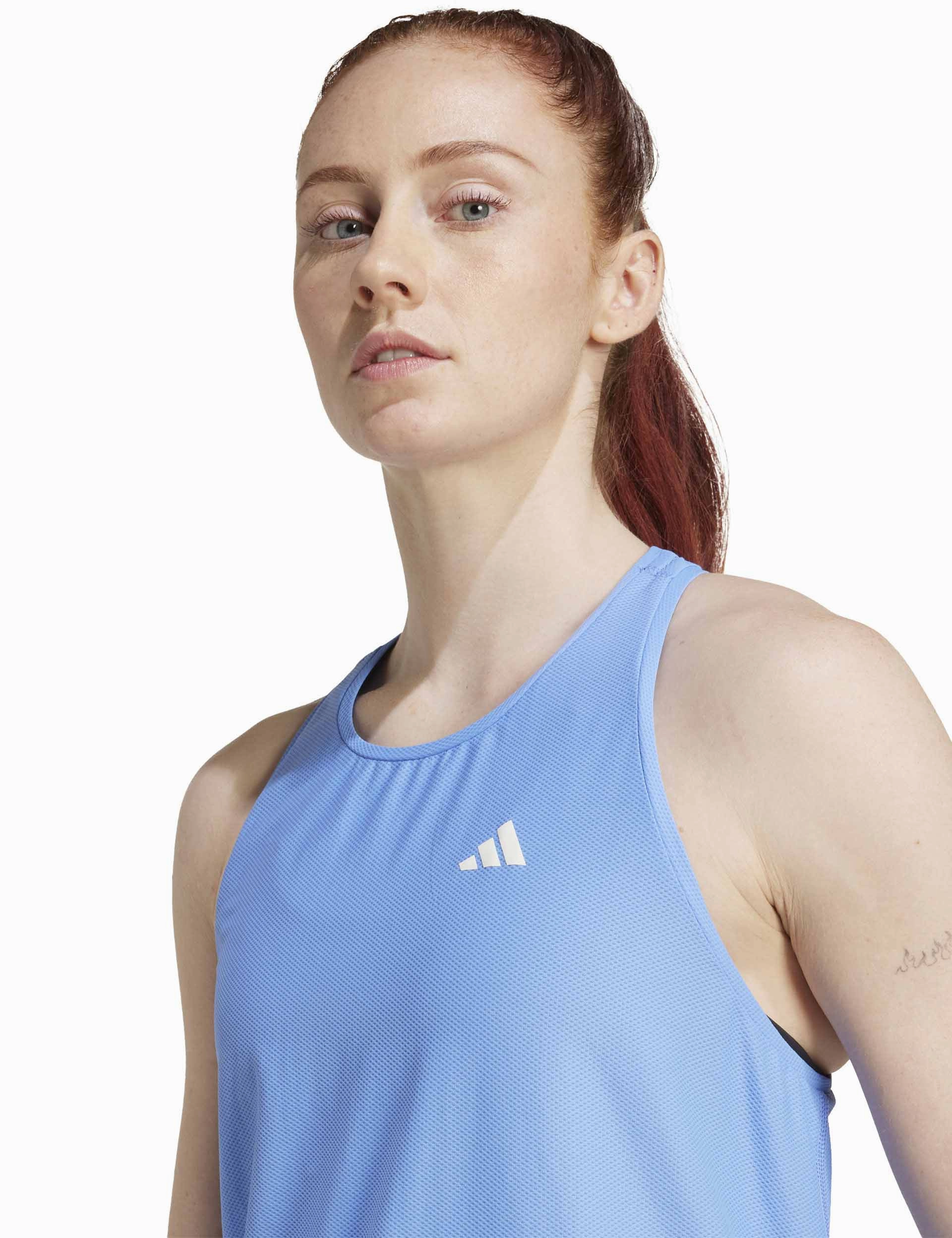 Quick Lightness Layer Lightness Own The Run Tank Top - Blue Fusion