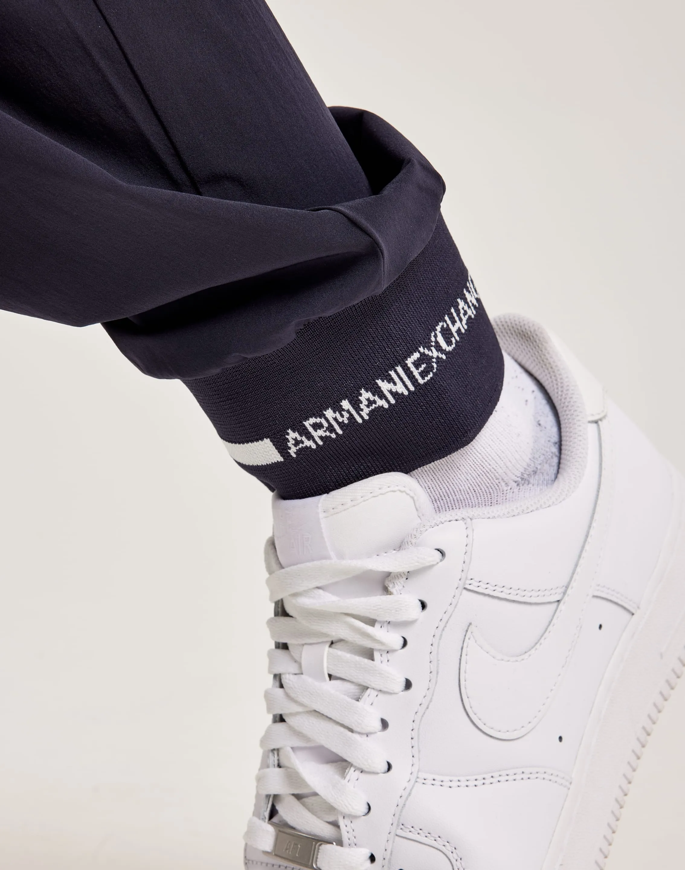Armani Exchange Stretch Nylon Joggers Matte Fit HighElasticity