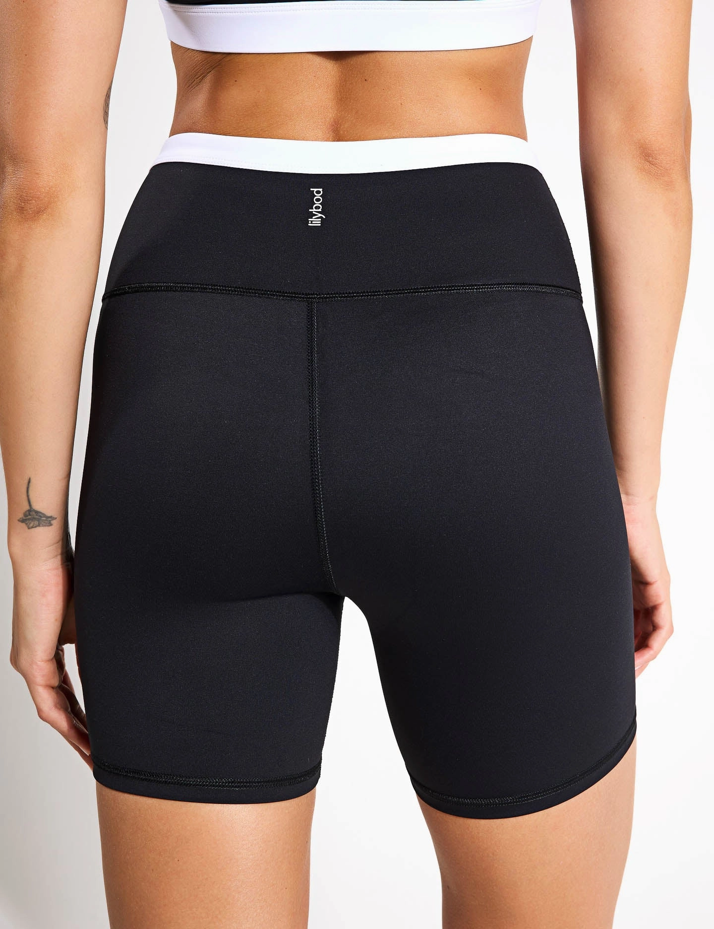 plain shorts Sara 5" Bike Short - Black