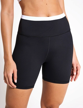 home renovation Sara 5" Bike Short - Black