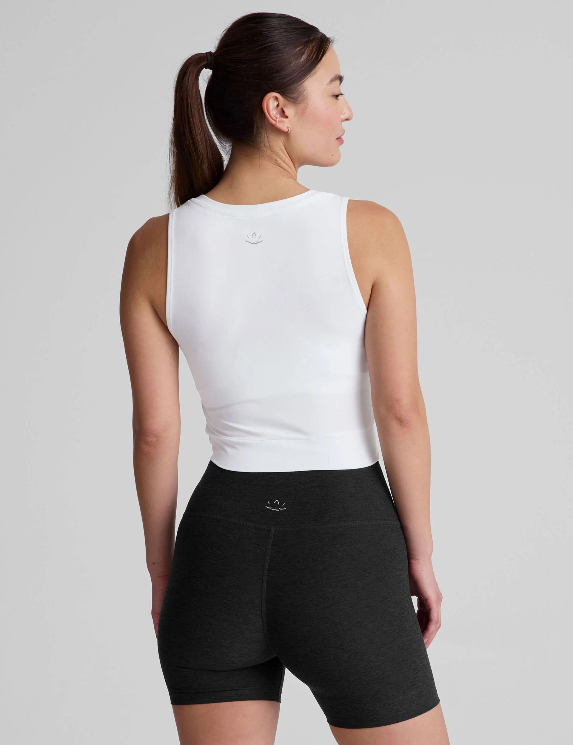 Featherweight Center Stage Cropped Tank - Cloud White waterproof