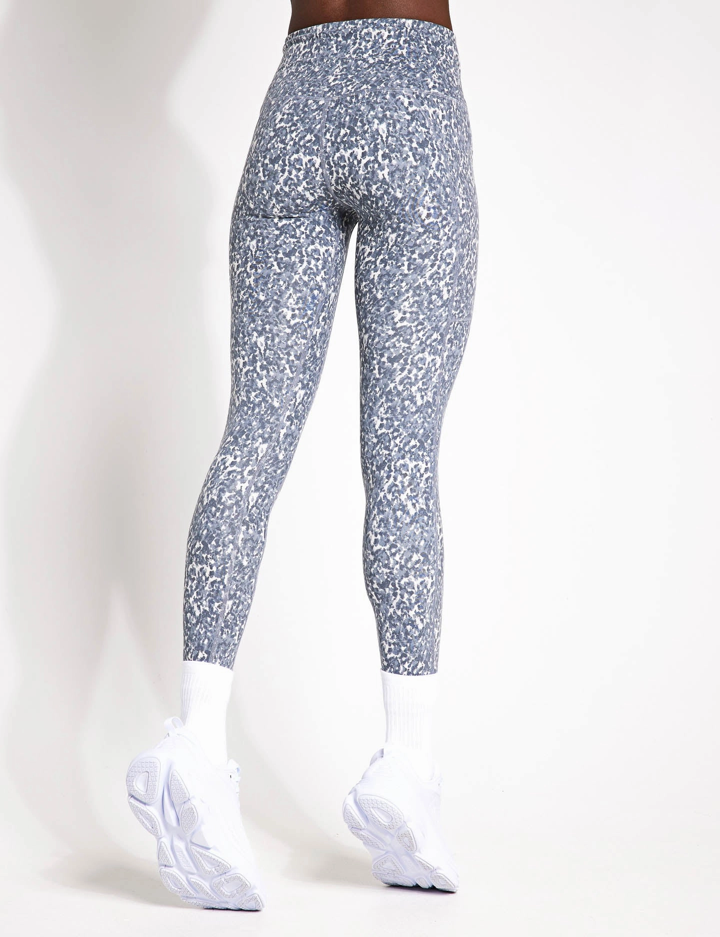 Wrinkle Resistant Fitness Lover Move Pocket Legging High 25" - Watercolour Stone Blue Floral