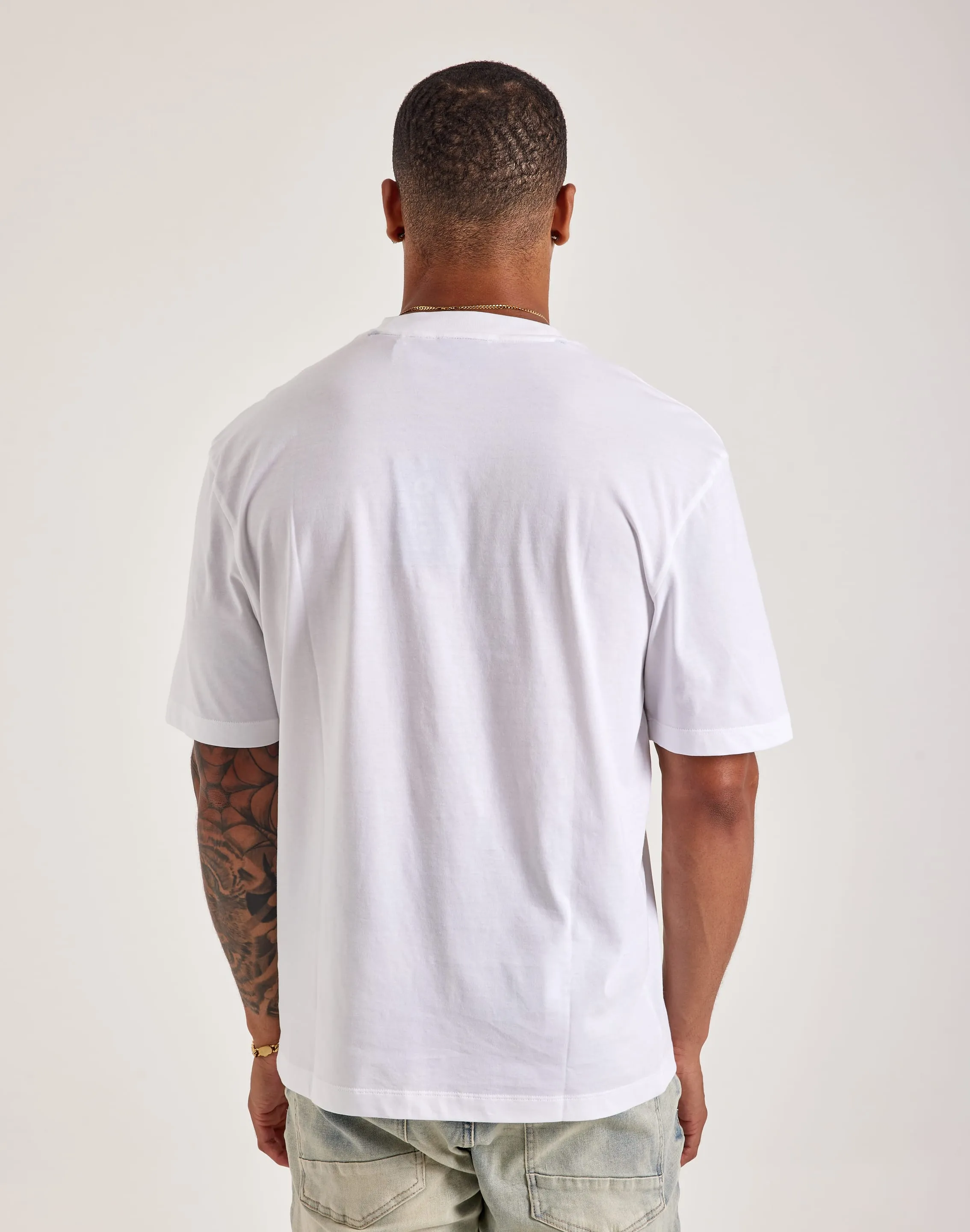 Hugo Naradie Tee Heat Safe Seamless Sleeve Construction