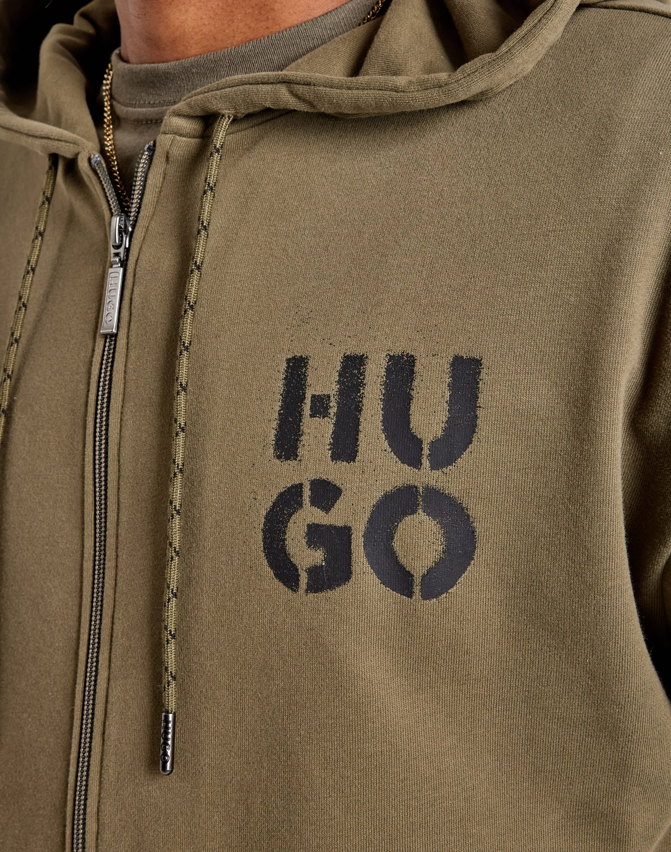 Hugo Spray Logo Full-Zip Hoodie Flexible Material warm glow