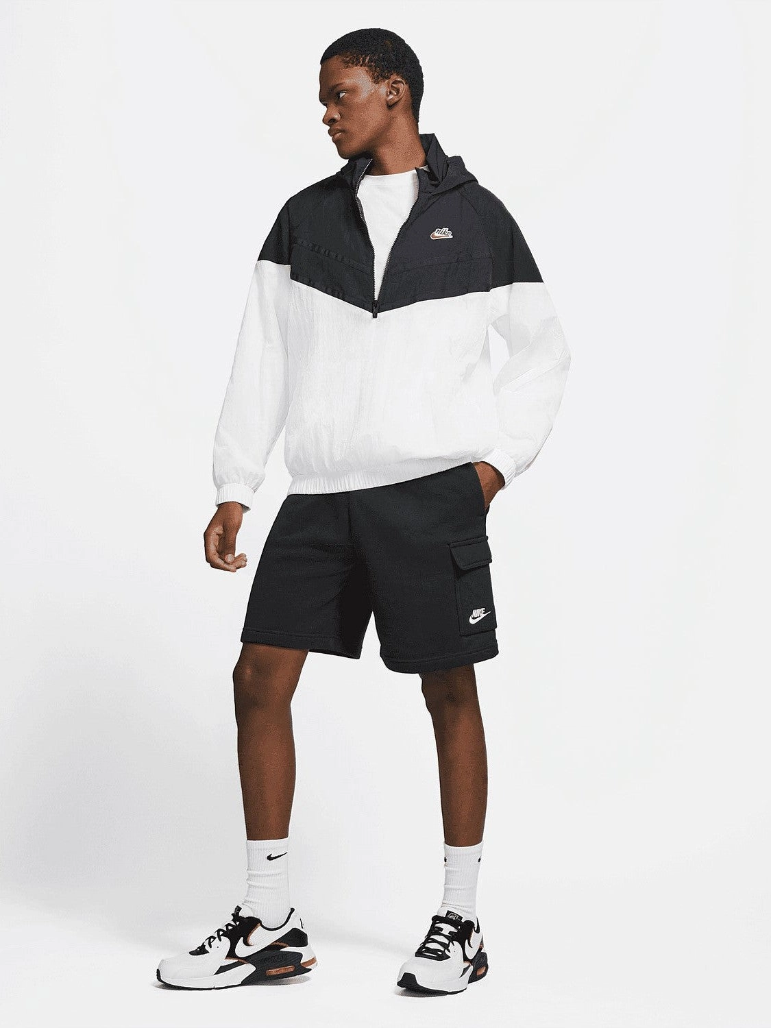 Breathable mesh Soft Touch Sportswear Club Cargo Shorts