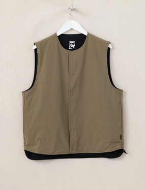 IBQ Thin Padded Vest (Verde Itrana) Essential City Look