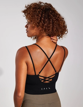 fitness enthusiasts Fitness Apparel India Seamless Bra - Black