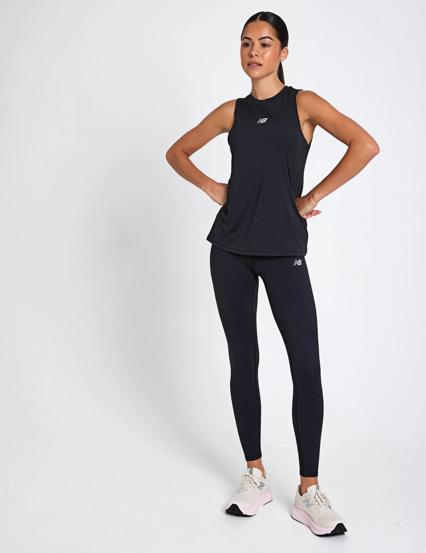 Jacquard Slim Tank - Black Reconfigurable