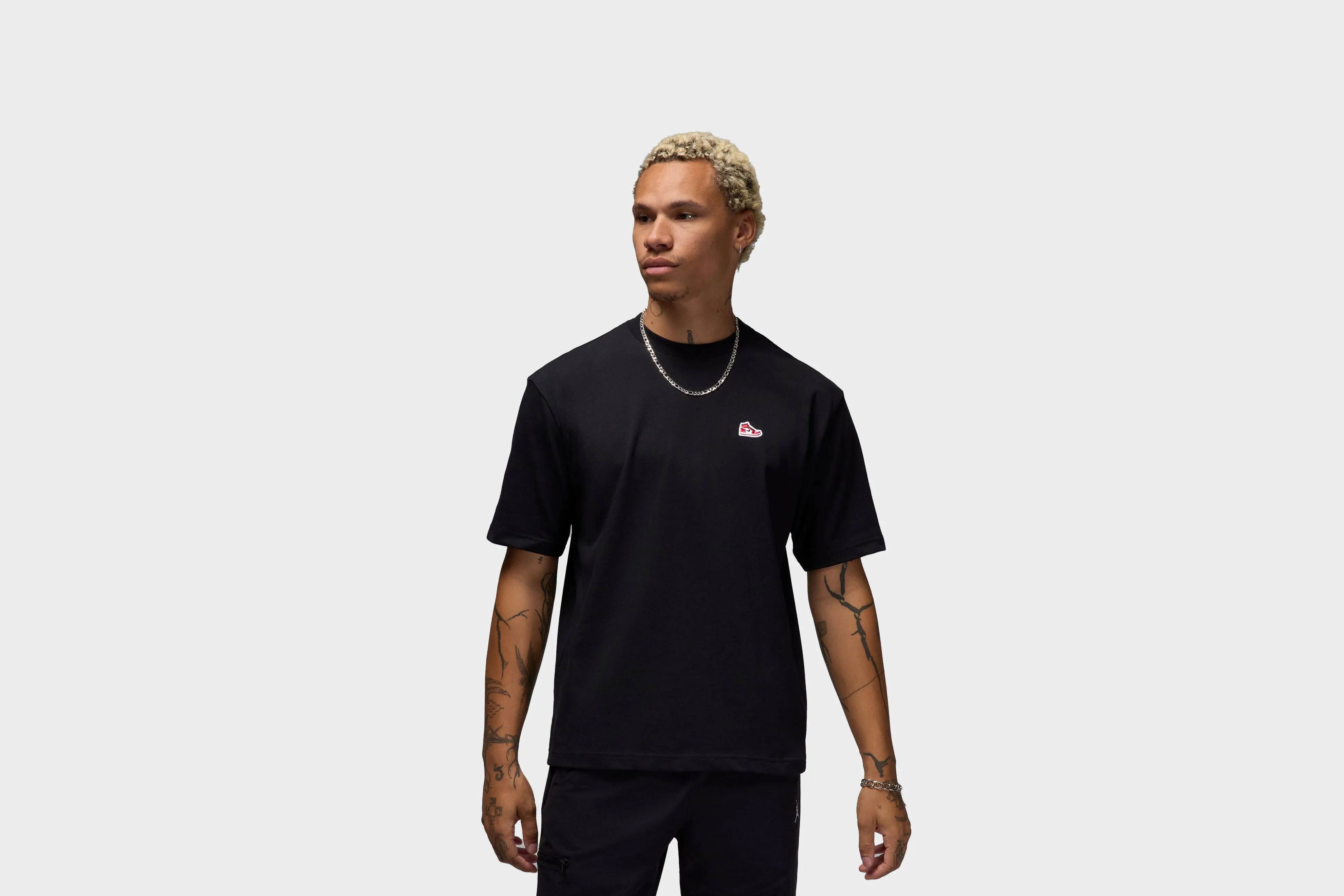 Jordan Brand Sneaker Patch T-Shirt (Black/Varsity Red) American Ease