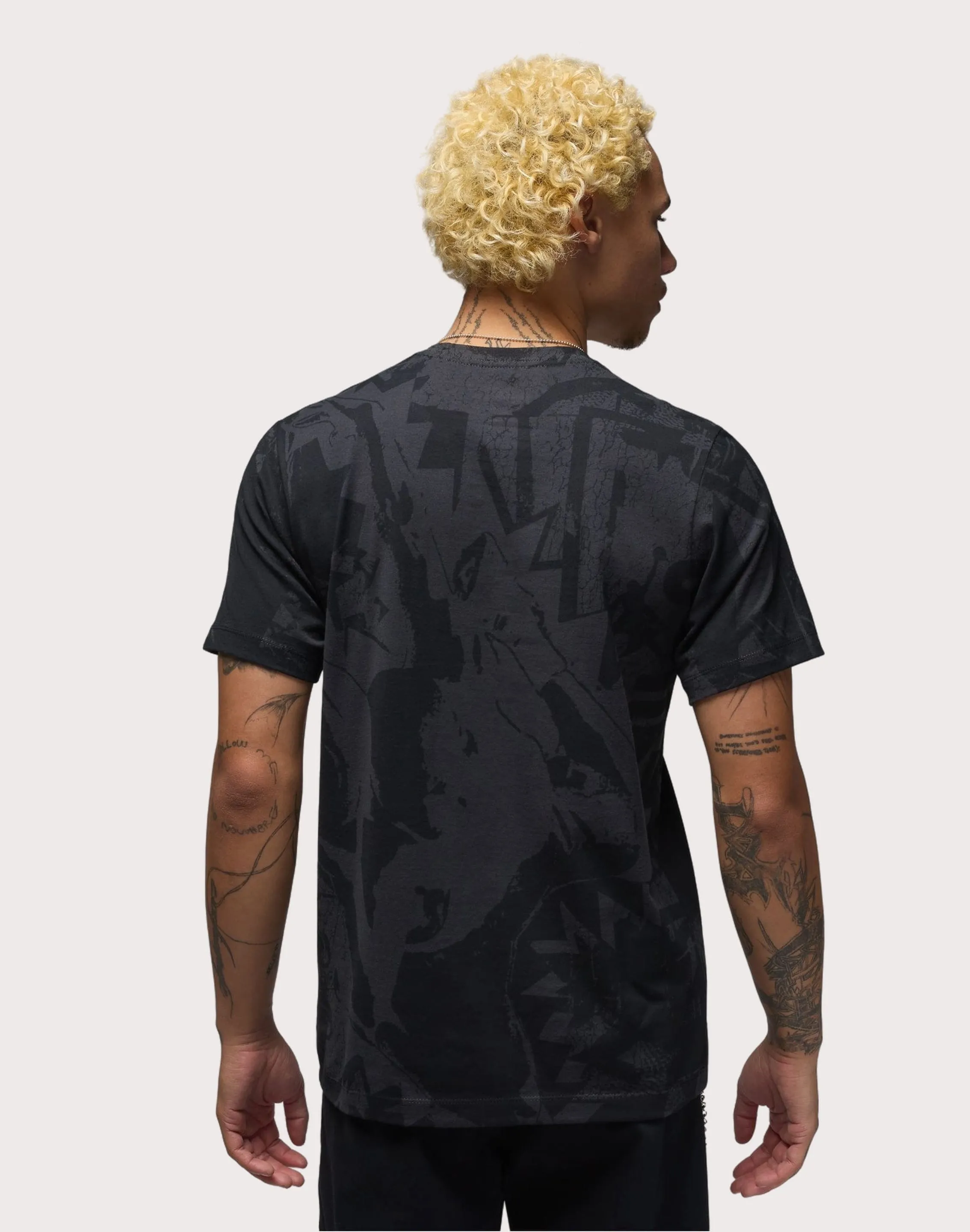 Jordan Crewneck Tee Team Edge CompactPackableDesign