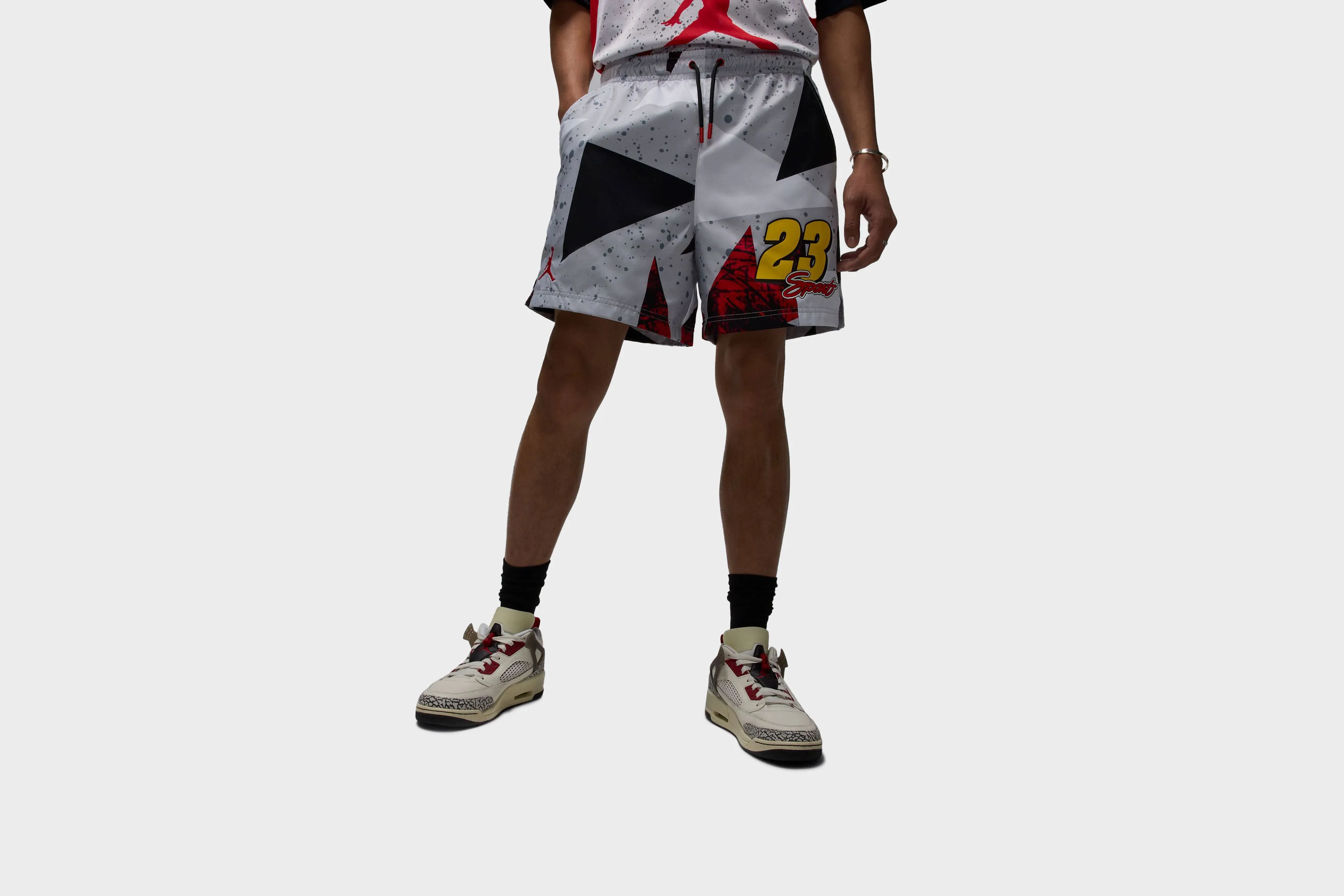 Breathable Stretch Fabric Jordan Essentials Poolside Shorts (Cement Grey/Fire Red)