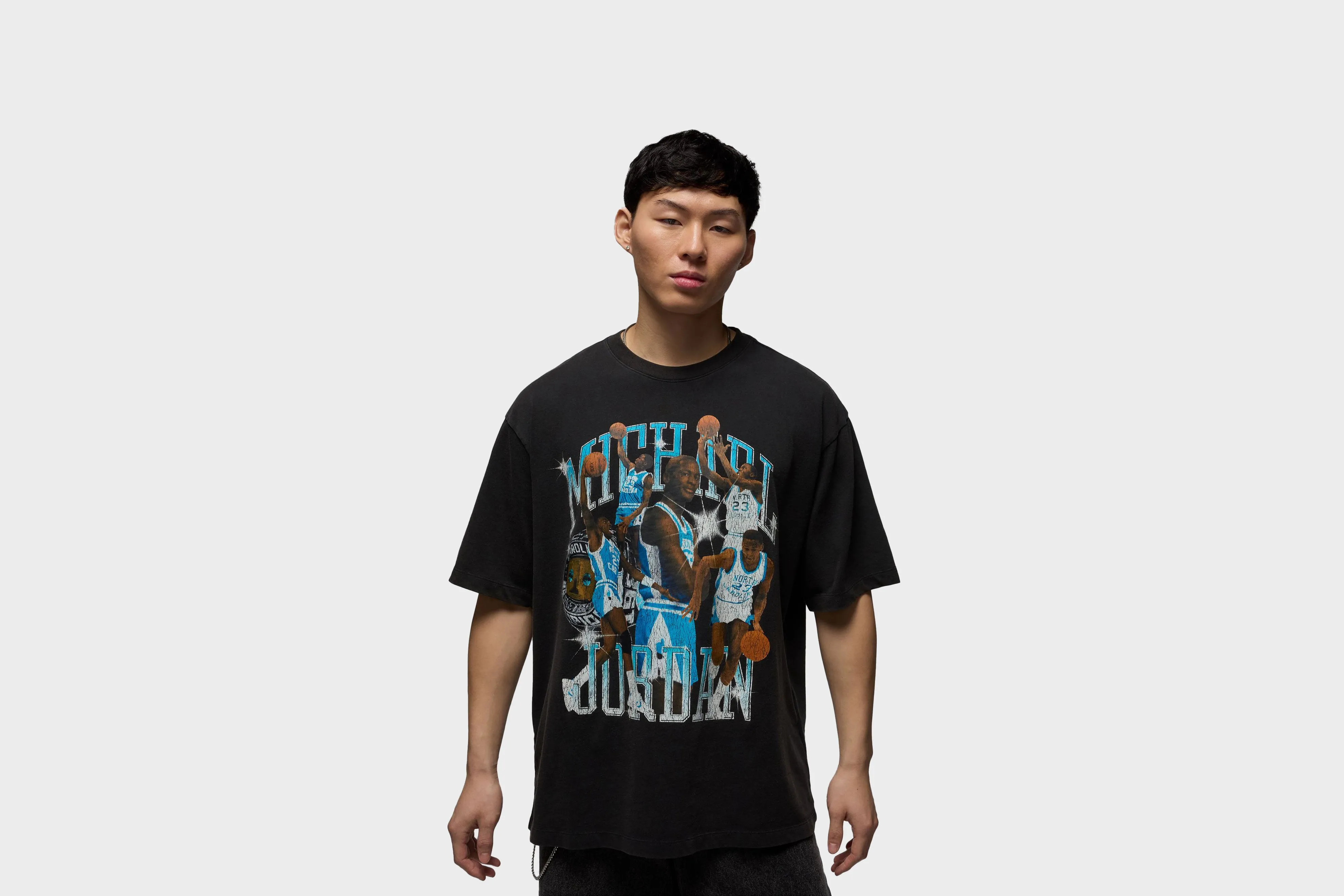 Jordan Flight Essentials Graphic T-Shirt (Black) Digital Core Spirit Glow