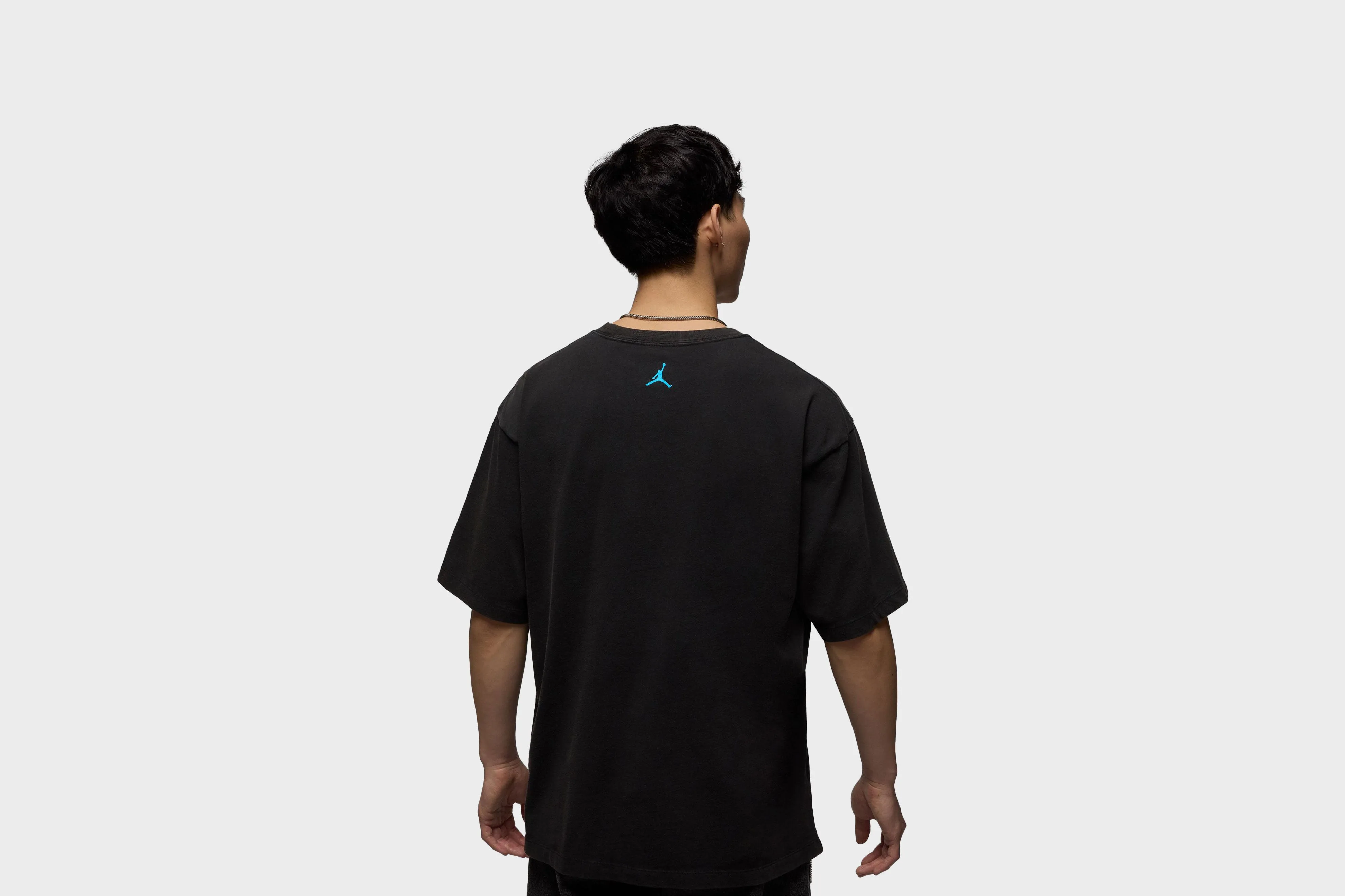 FourWayStretch Jordan Flight Essentials Graphic T-Shirt (Black)