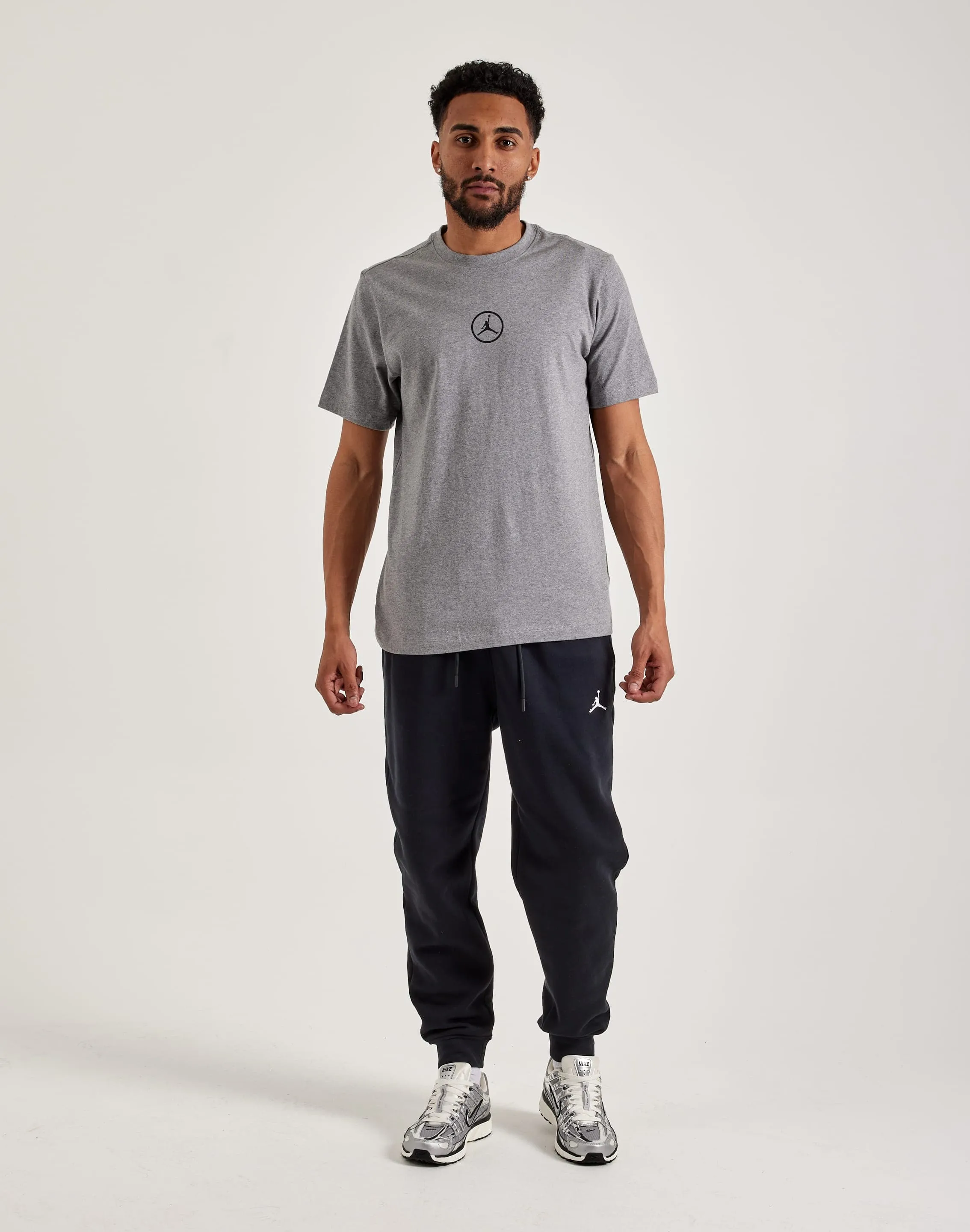 Jordan Flight Essentials Tee WaterRepellent Coating SweatWickingLining