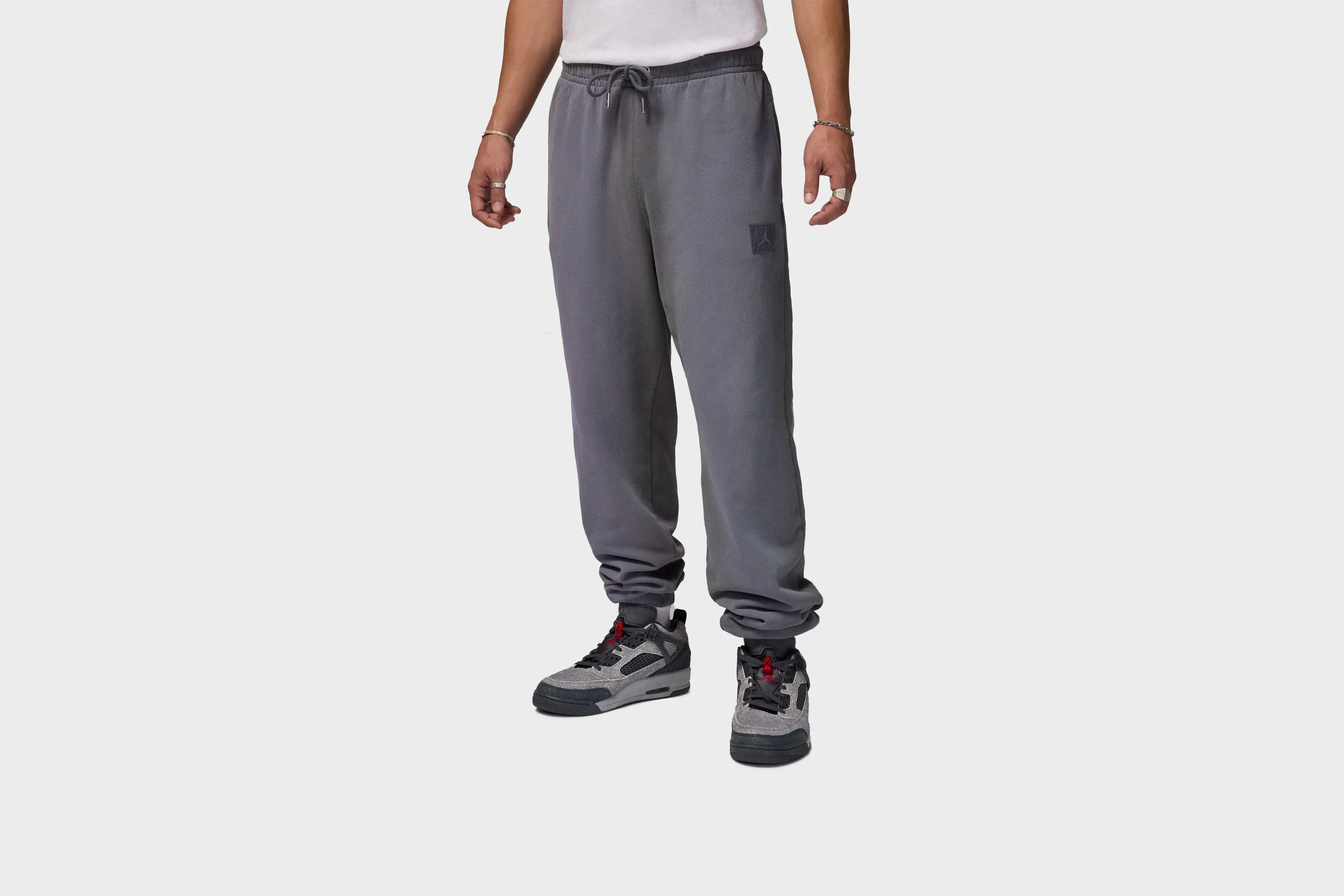 MoistureWickingMaterial Jordan Flight Fleece Sweatpants (Iron Grey)