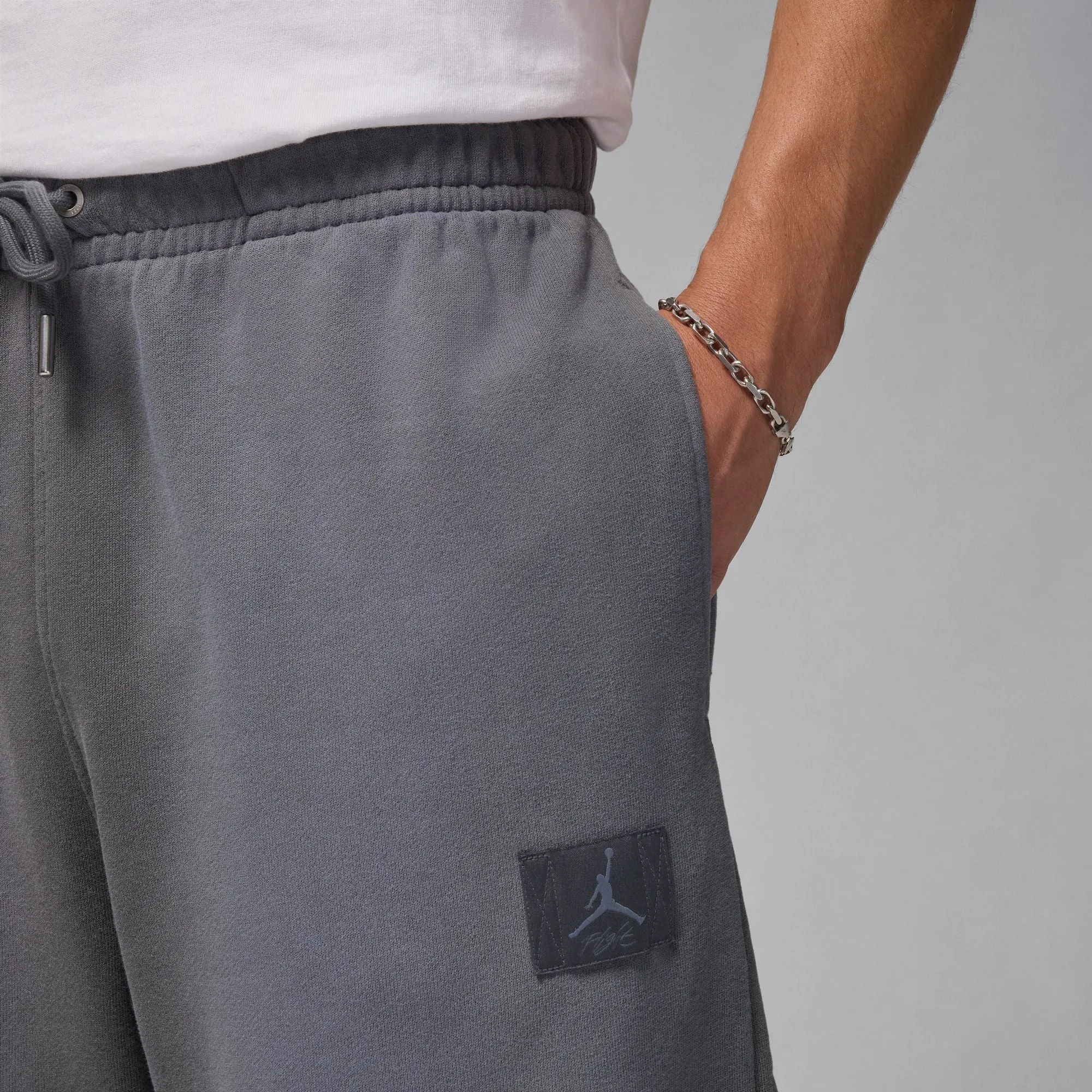 Jordan Flight Fleece Sweatpants (Iron Grey) Flexible Joints