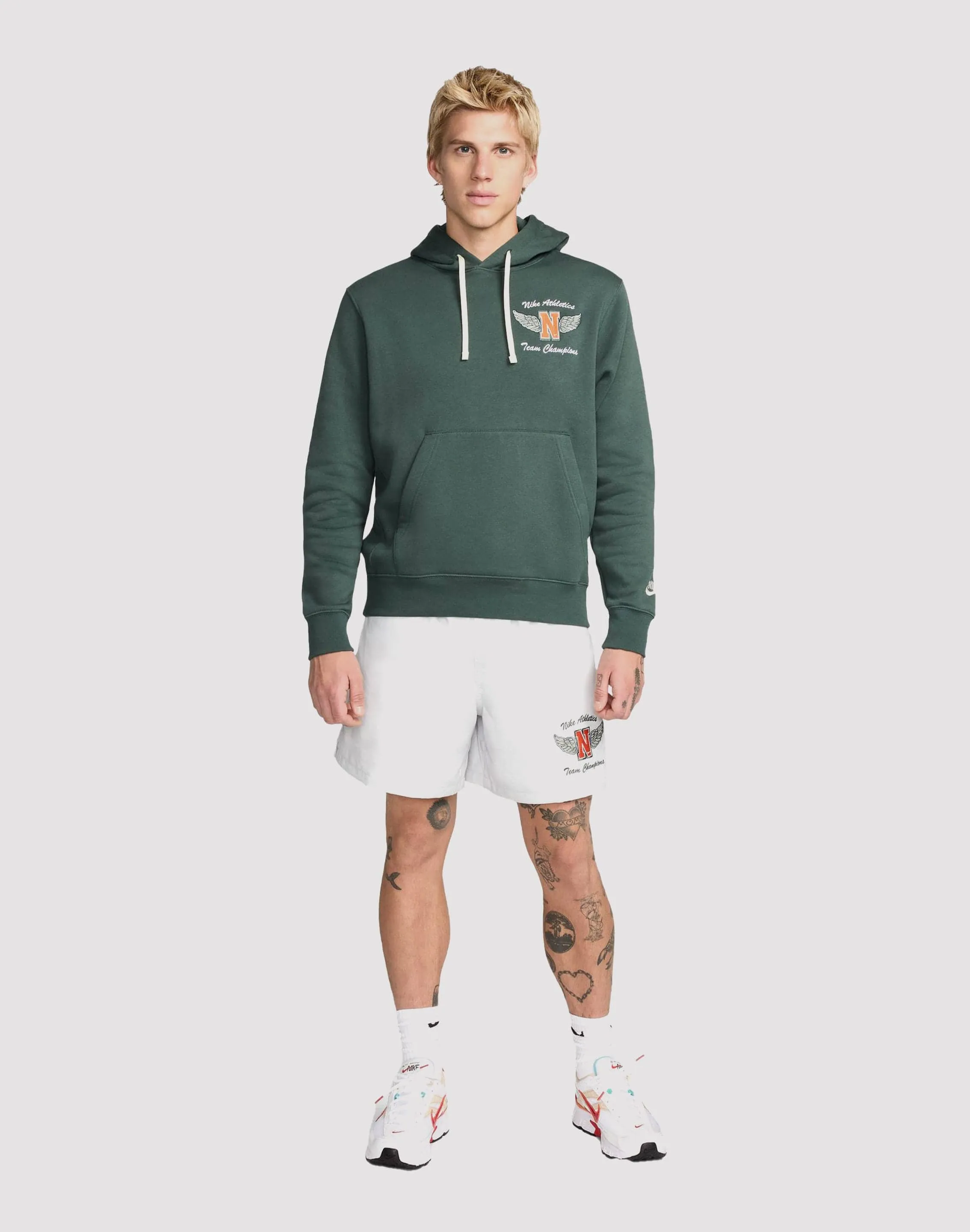 Nike Sportswear Club Fleece Pullover Hoodie EasyCareMaterial