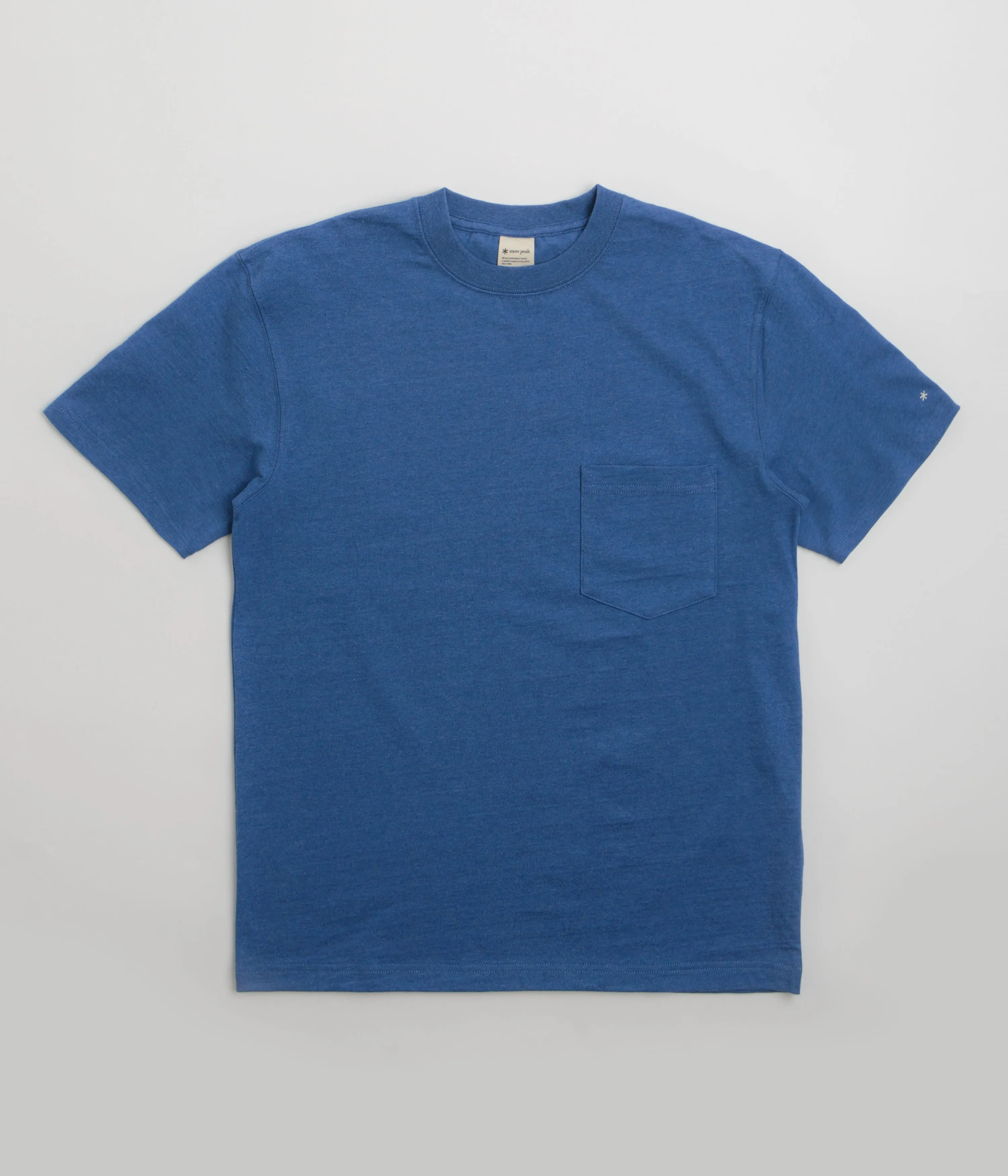 office scene narrow hem Snow Peak Recycled Cotton T-Shirt - Blue