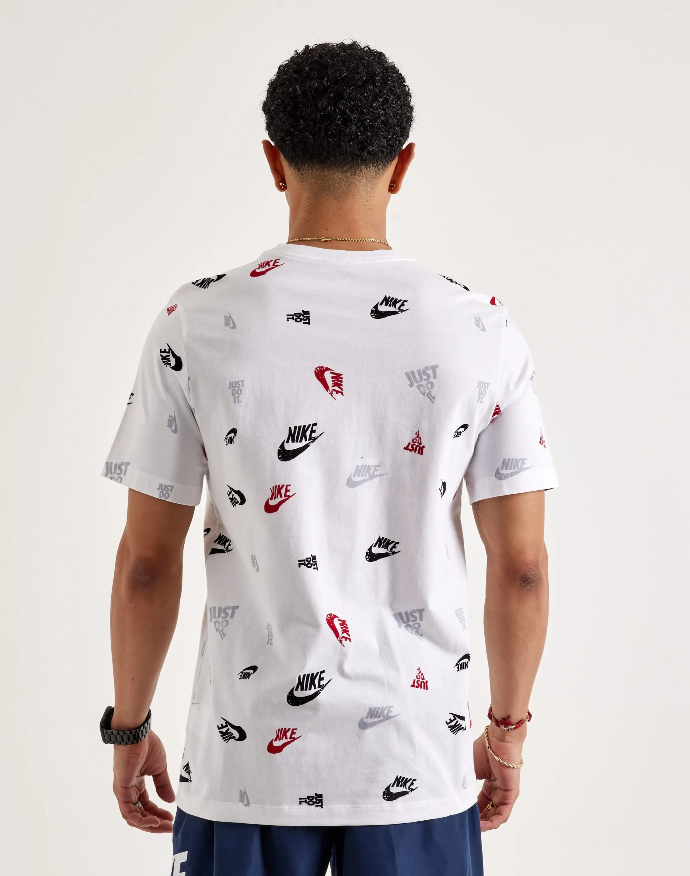 Nike Sportswear Tee SustainableTextiles Parisian Chic