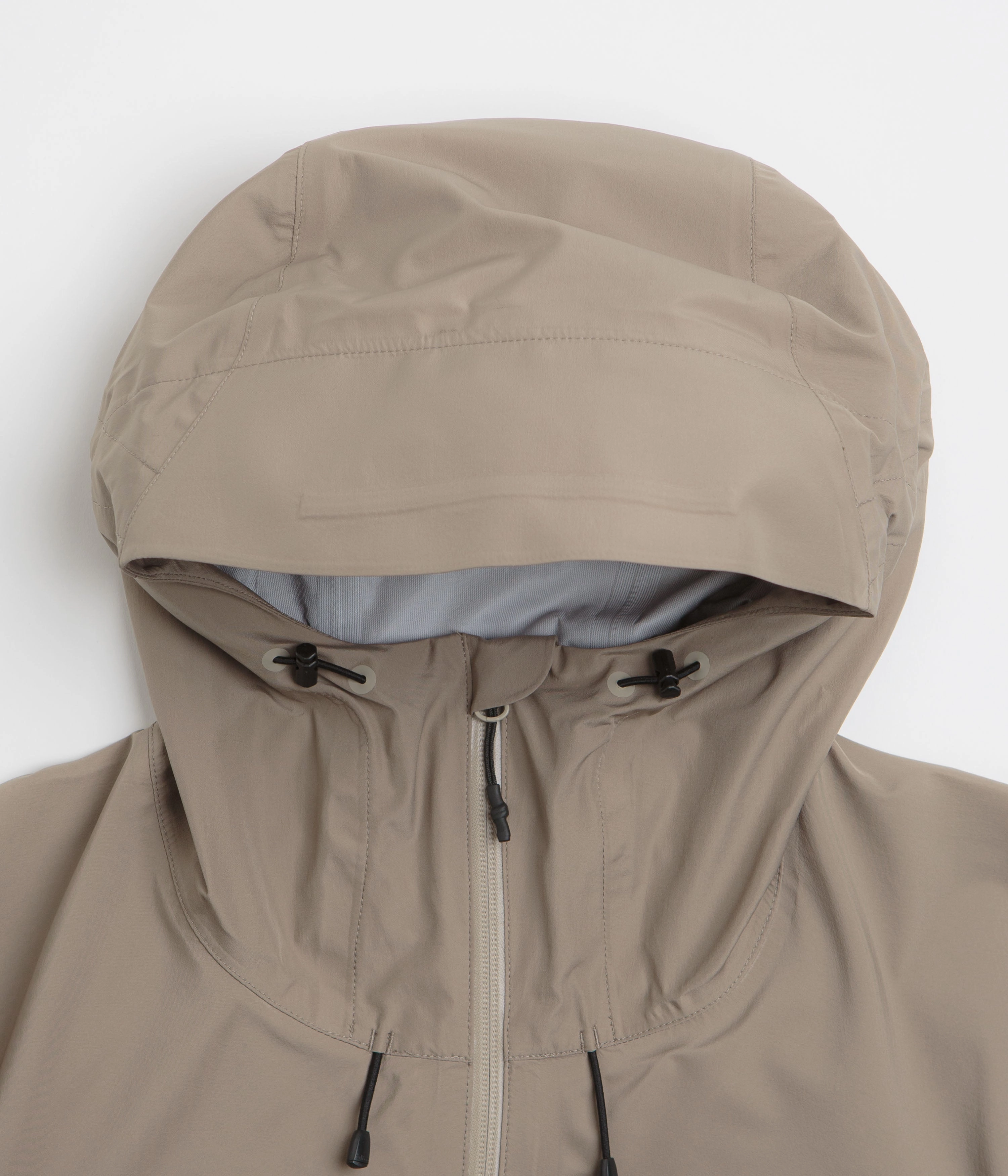 Cayl 2 Light Shield Jacket - Beige Warm Insulation Fashion Week