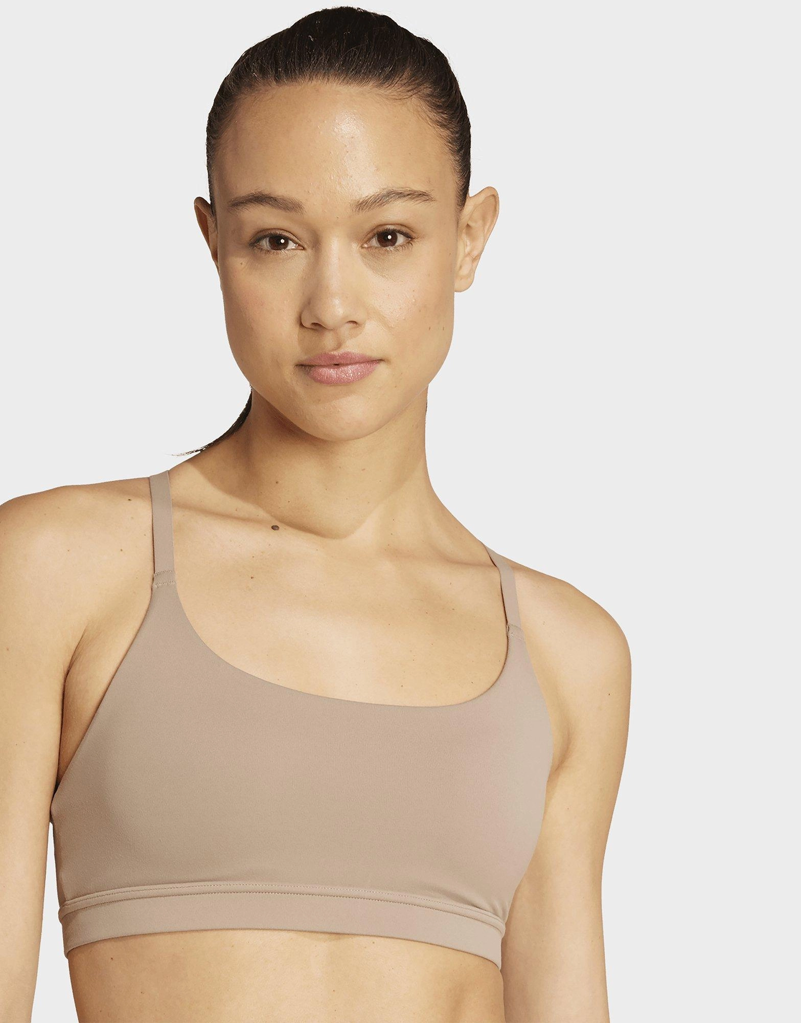 Light Support Bra Elastic cuffs seams