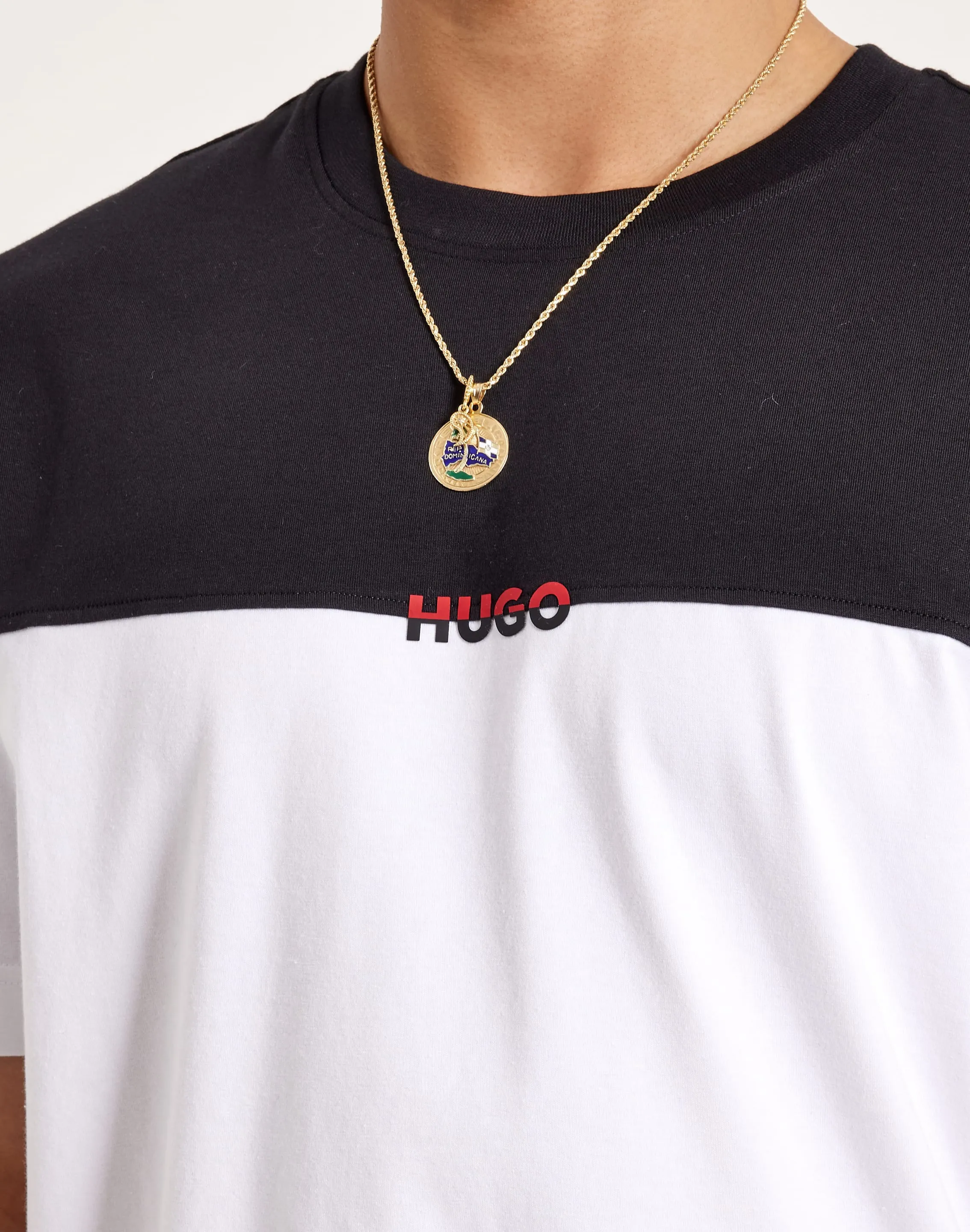 AllDayComfort NonRestrictive Design Hugo Amsterdam Tee