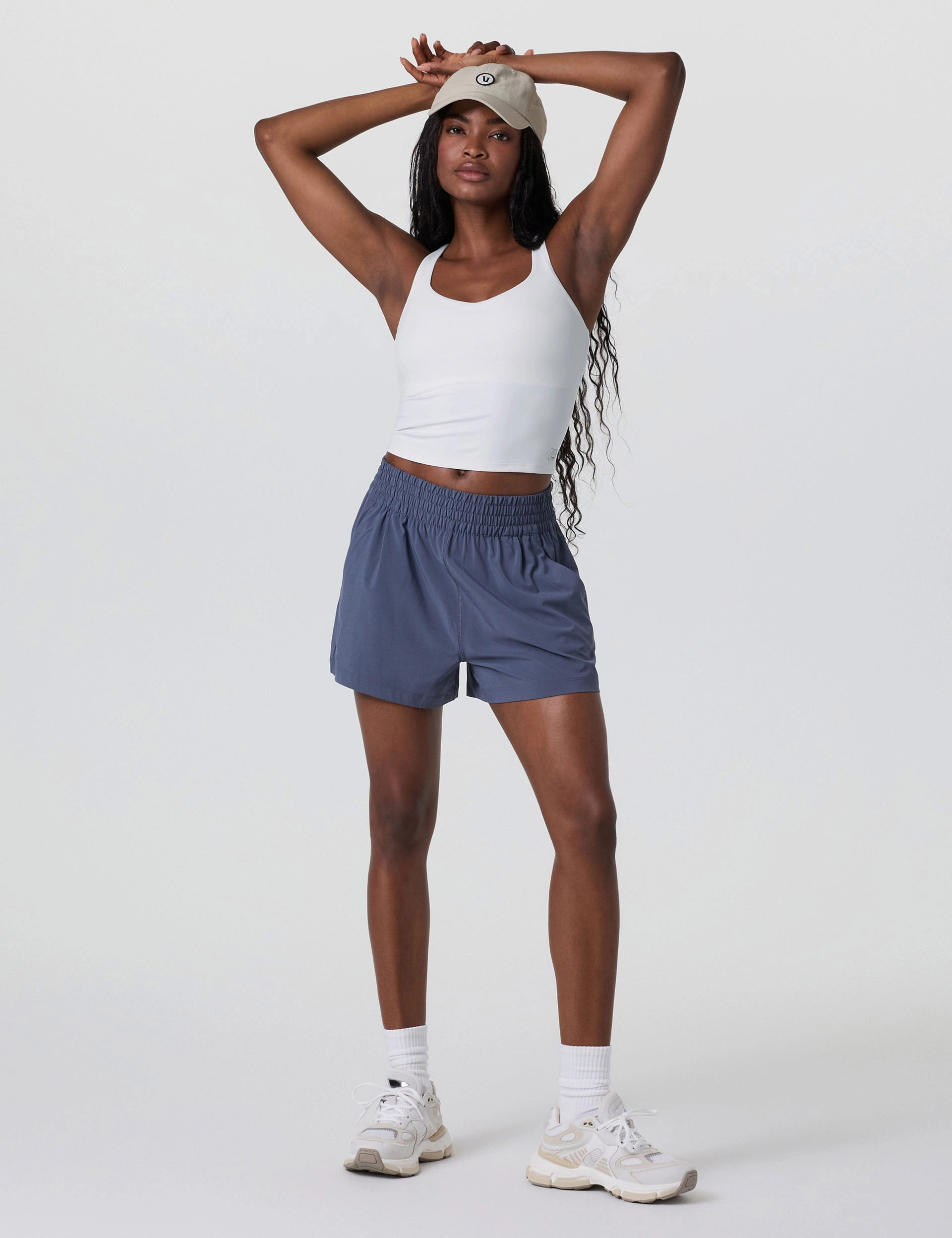 Dynamic Tank - White All Season