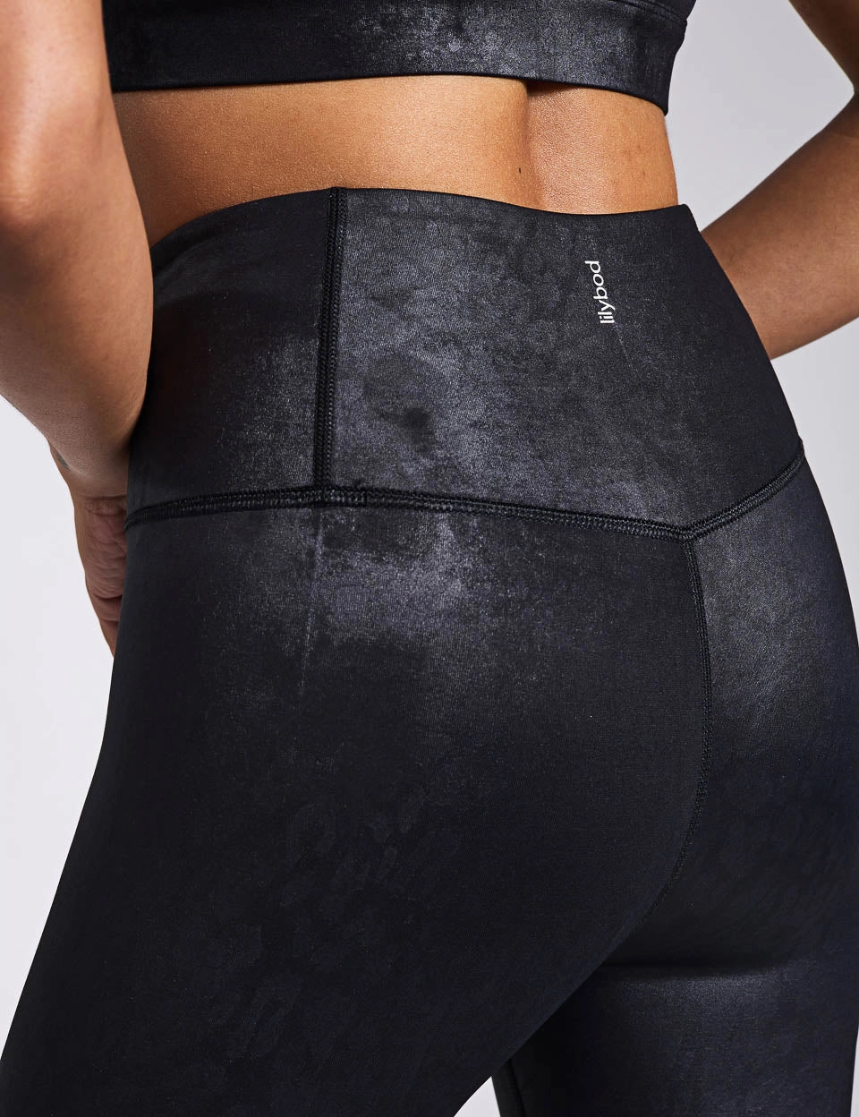 Limit High-Shine Legging - Animal Black Active Lifestyle Durable Stitch Brushed Inner Layer