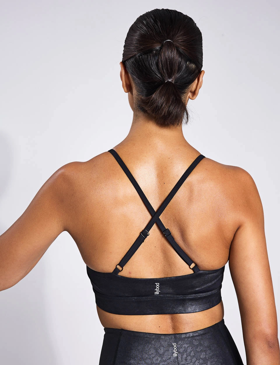 Limit High-Shine Sports Bra - Animal Black Double stitching