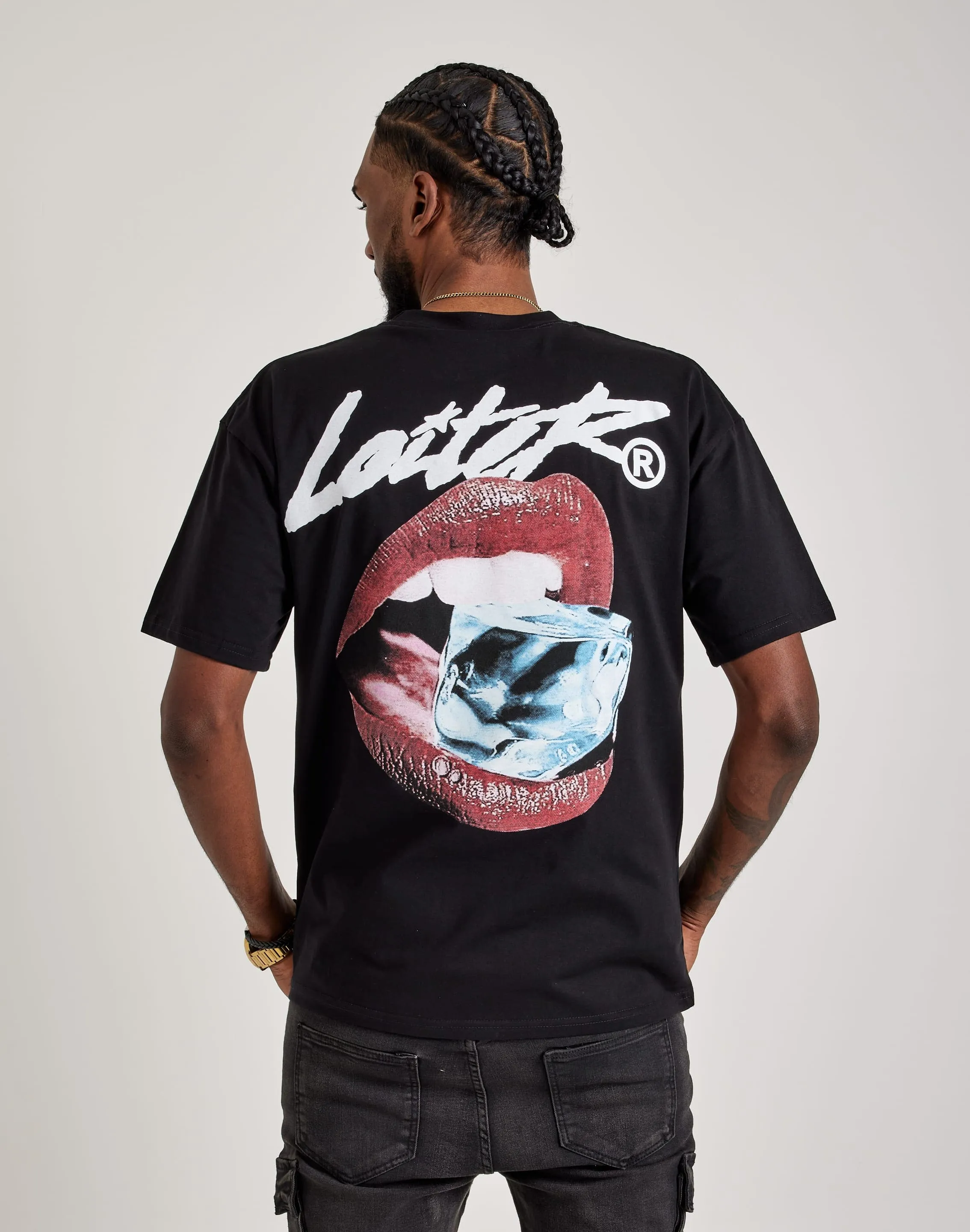 Earth Fit Flexible Material Loiter Cold Lips Tee