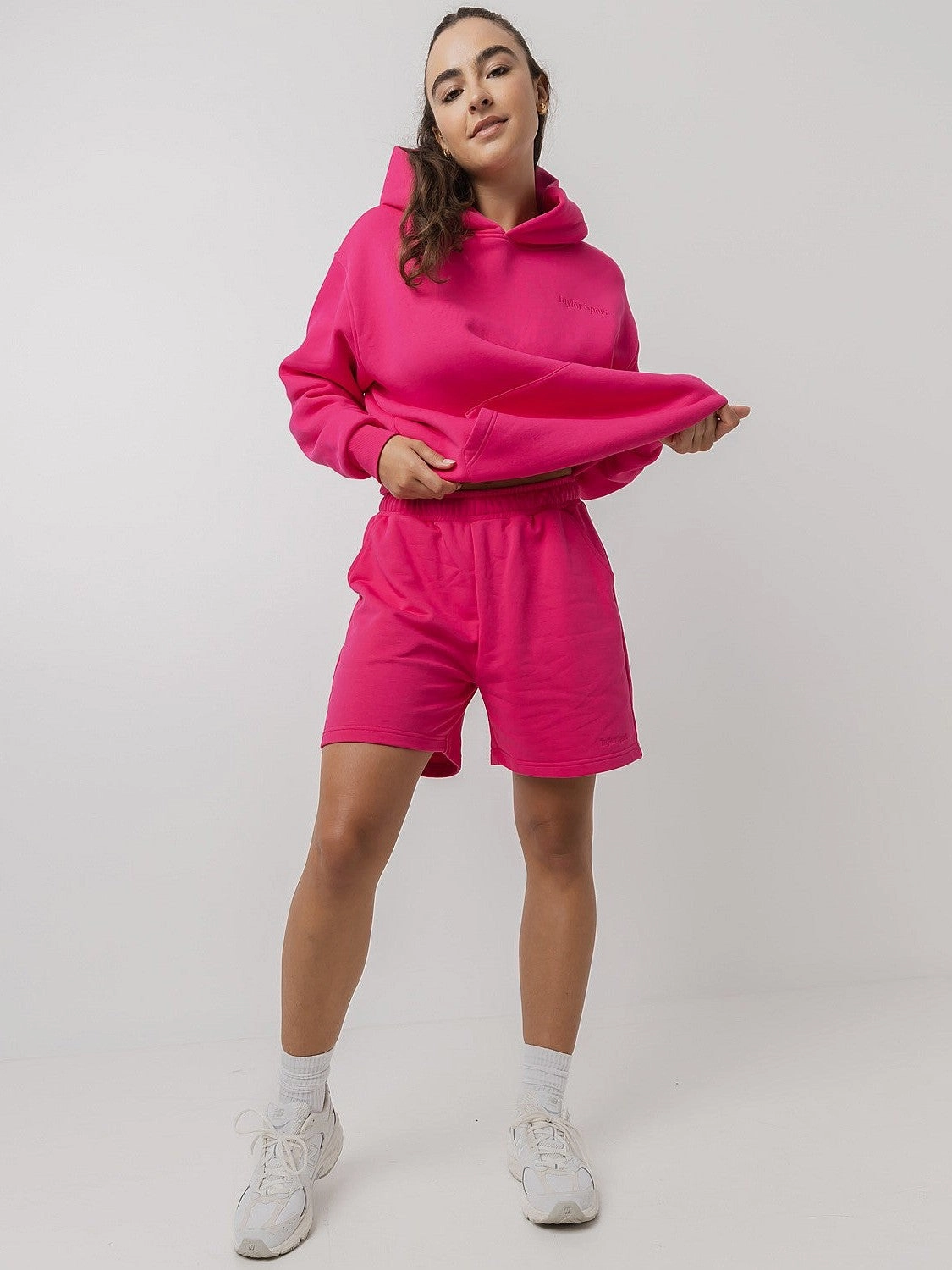 Multi Pocket Functionality Outdoor Layer Lounge Short in Raspberry