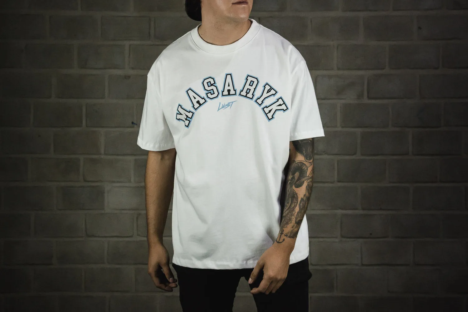 Lust Brand ??Collegiate?? tee HighNeck