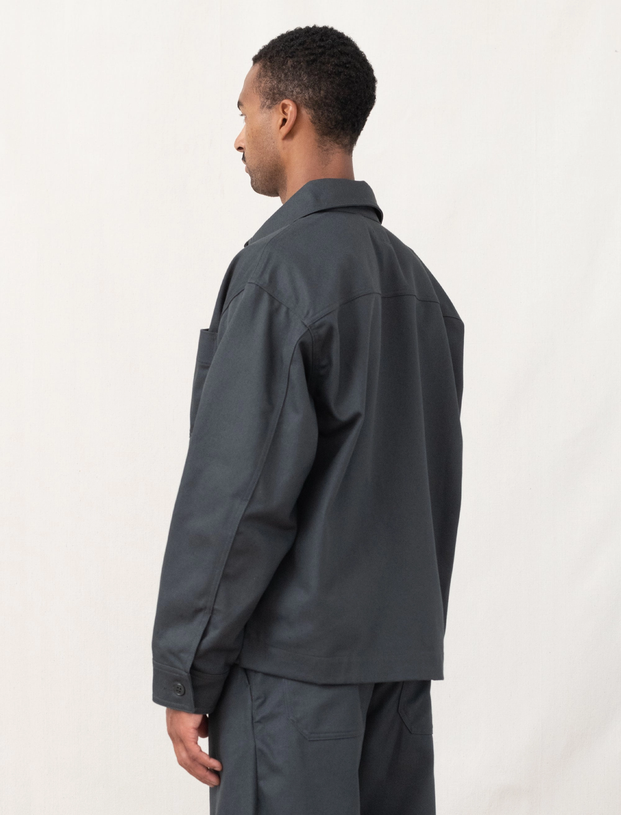 Versatile Layering Options Lux J Jacket (Slate)