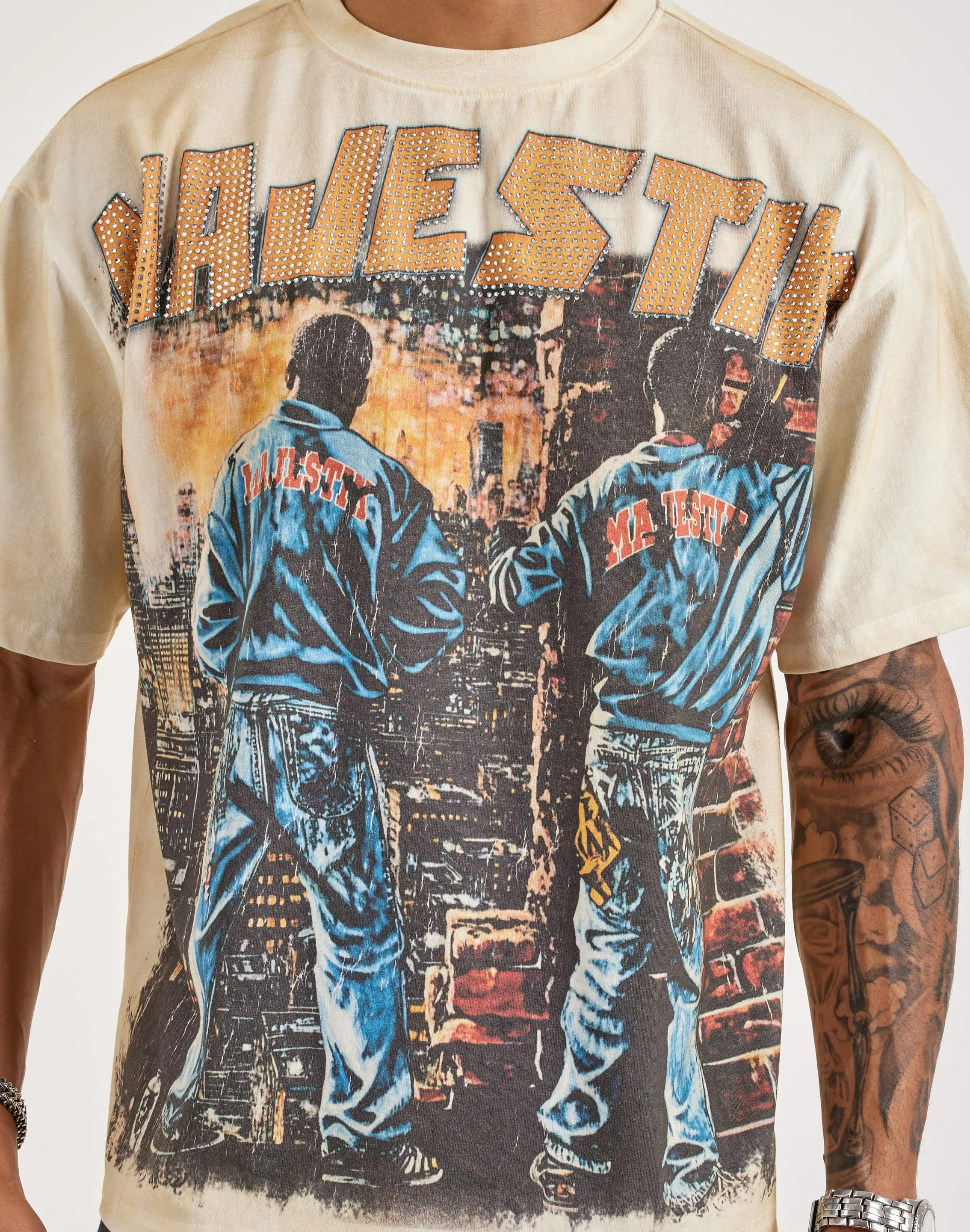 Majestik Graffiti Wall Tee AntiStaticTechnology African Bold