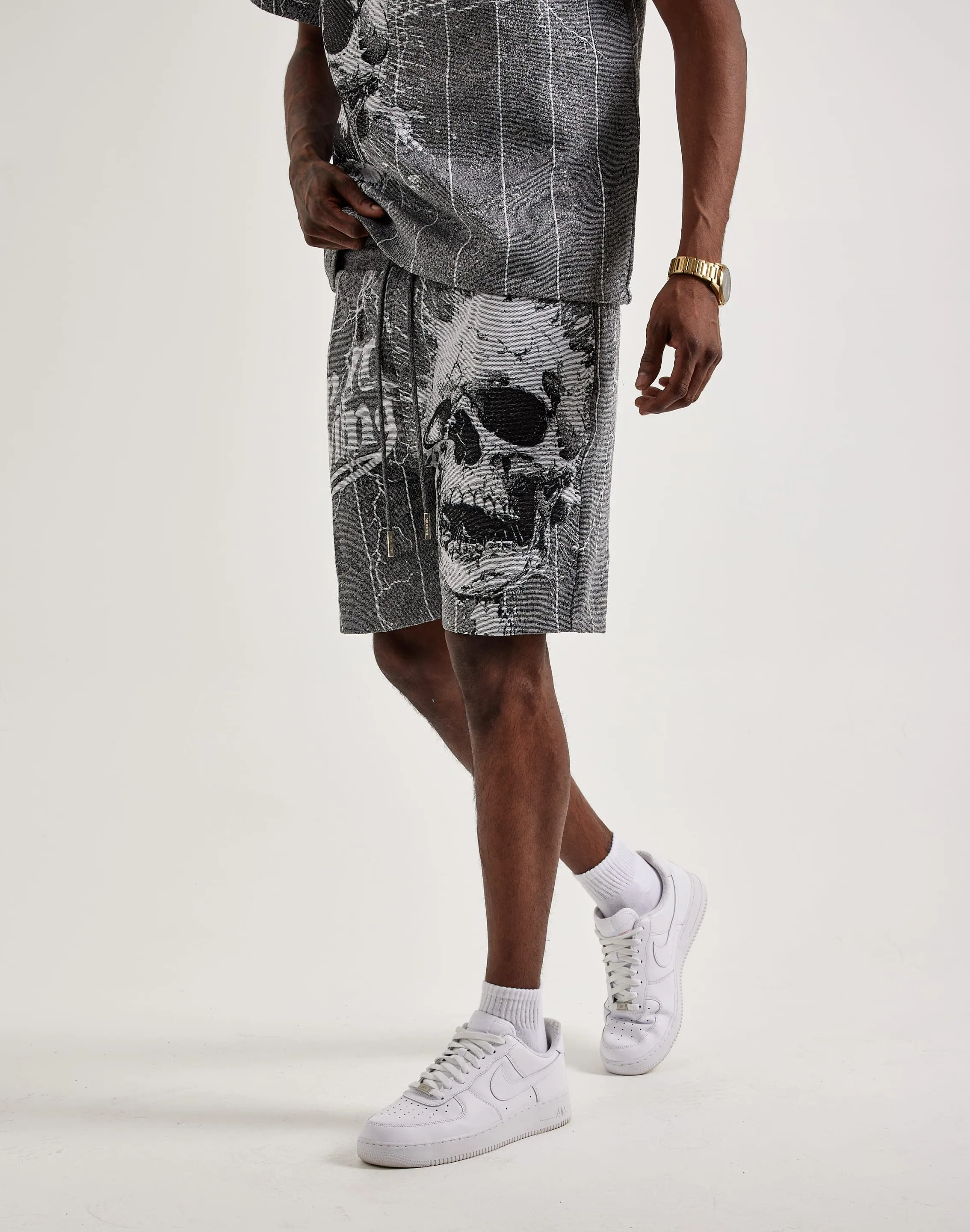 Light Flow Majestik Keep It Moving Tapestry Shorts