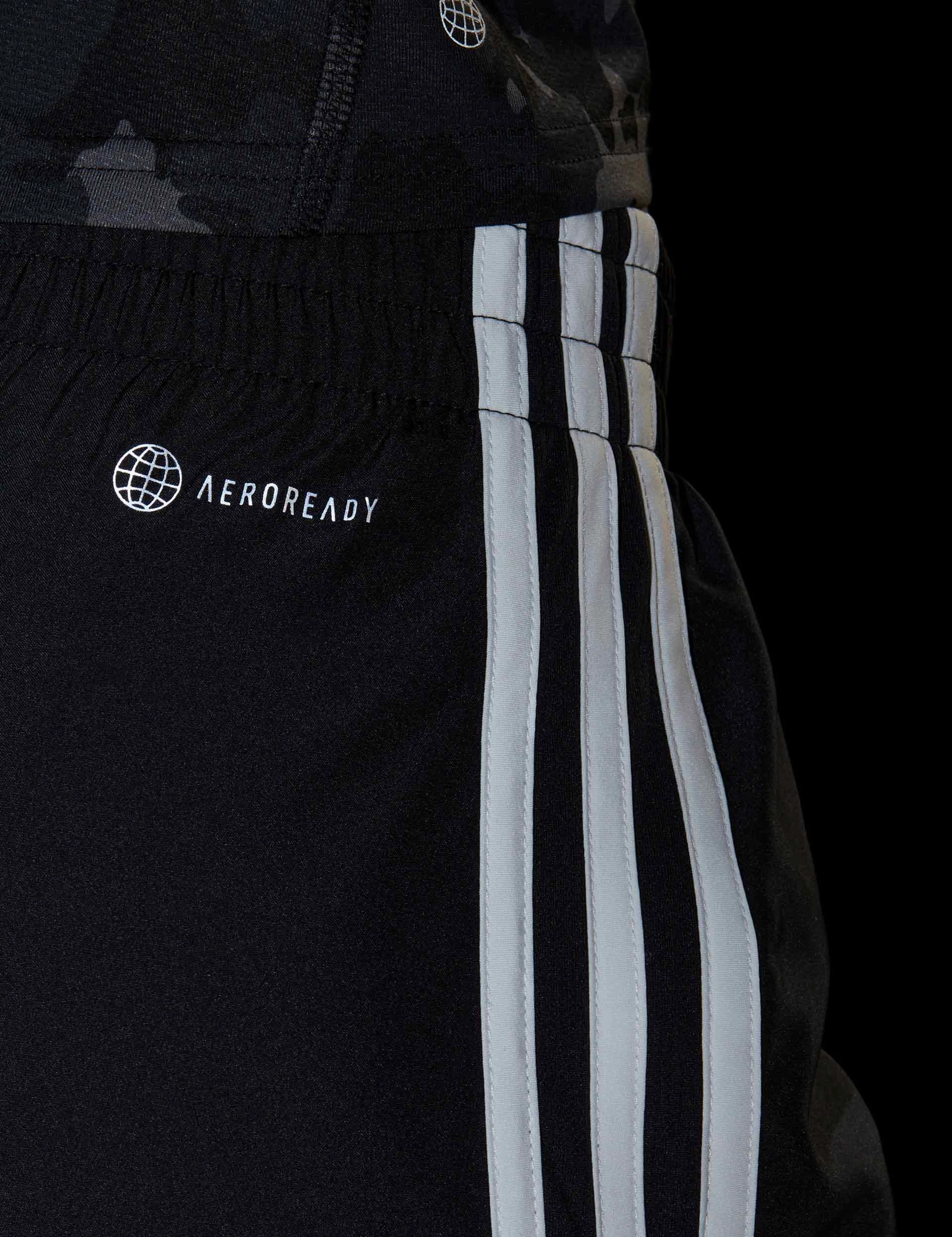 Preppy Style Athletic Look Marathon 20 Running Shorts - Black/White