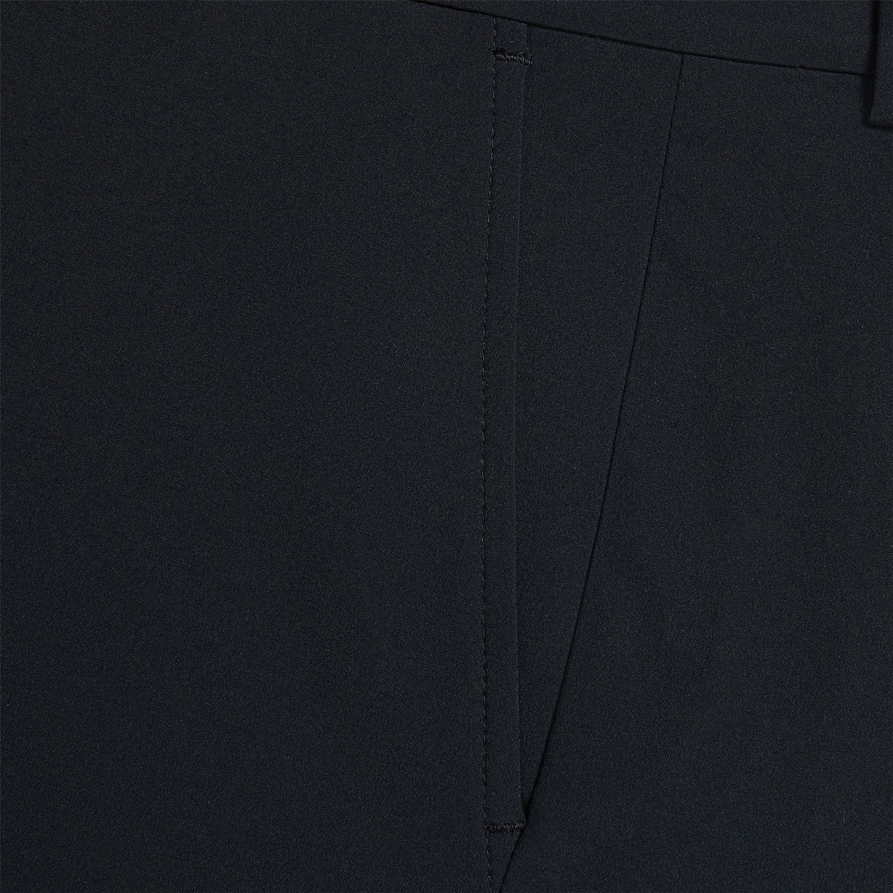 Sporty Look Seamless Waistband Maverick Four-Way Stretch Shorts Onyx