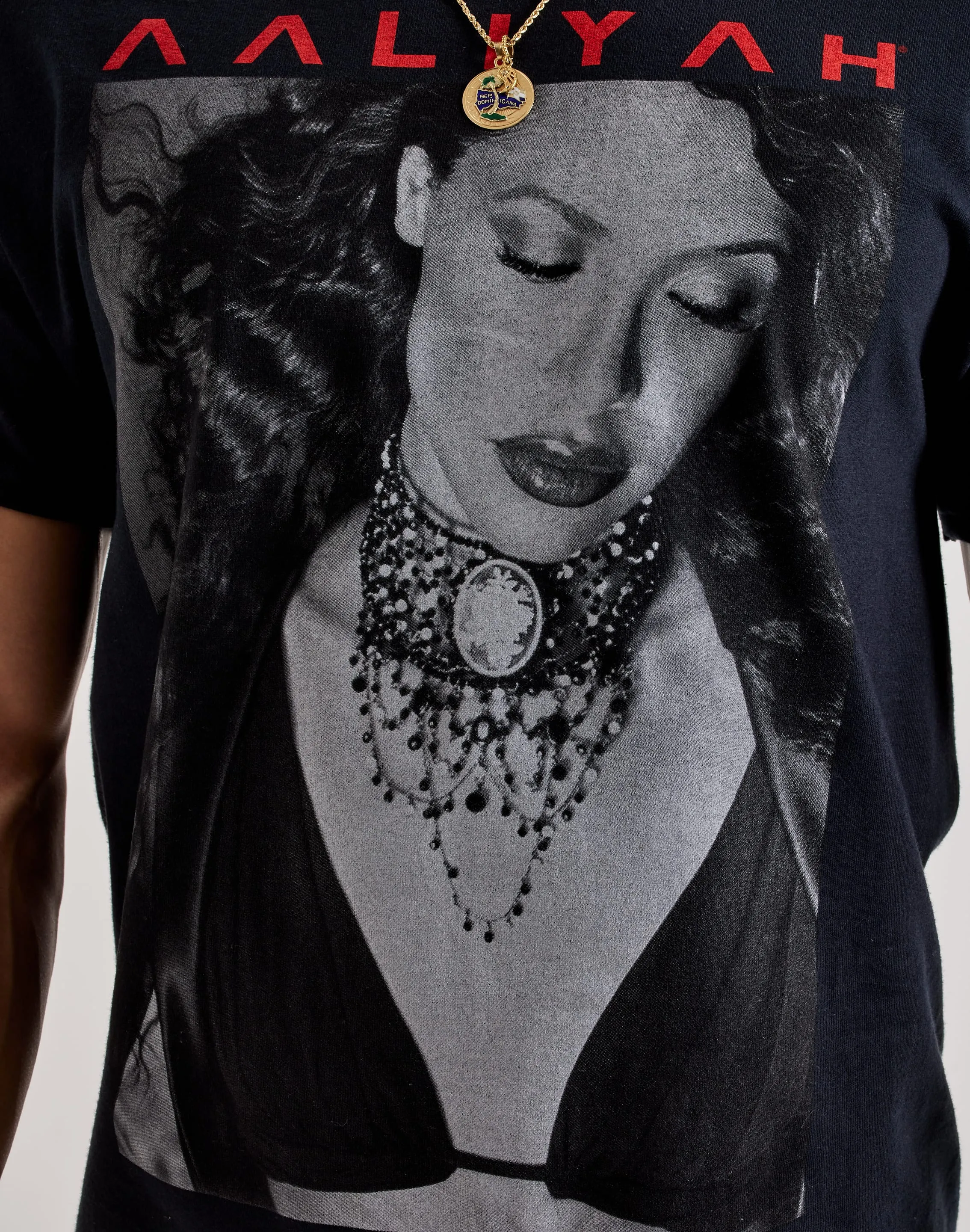 Merch Traffic Aaliyah Songlist Tee Heart Soul