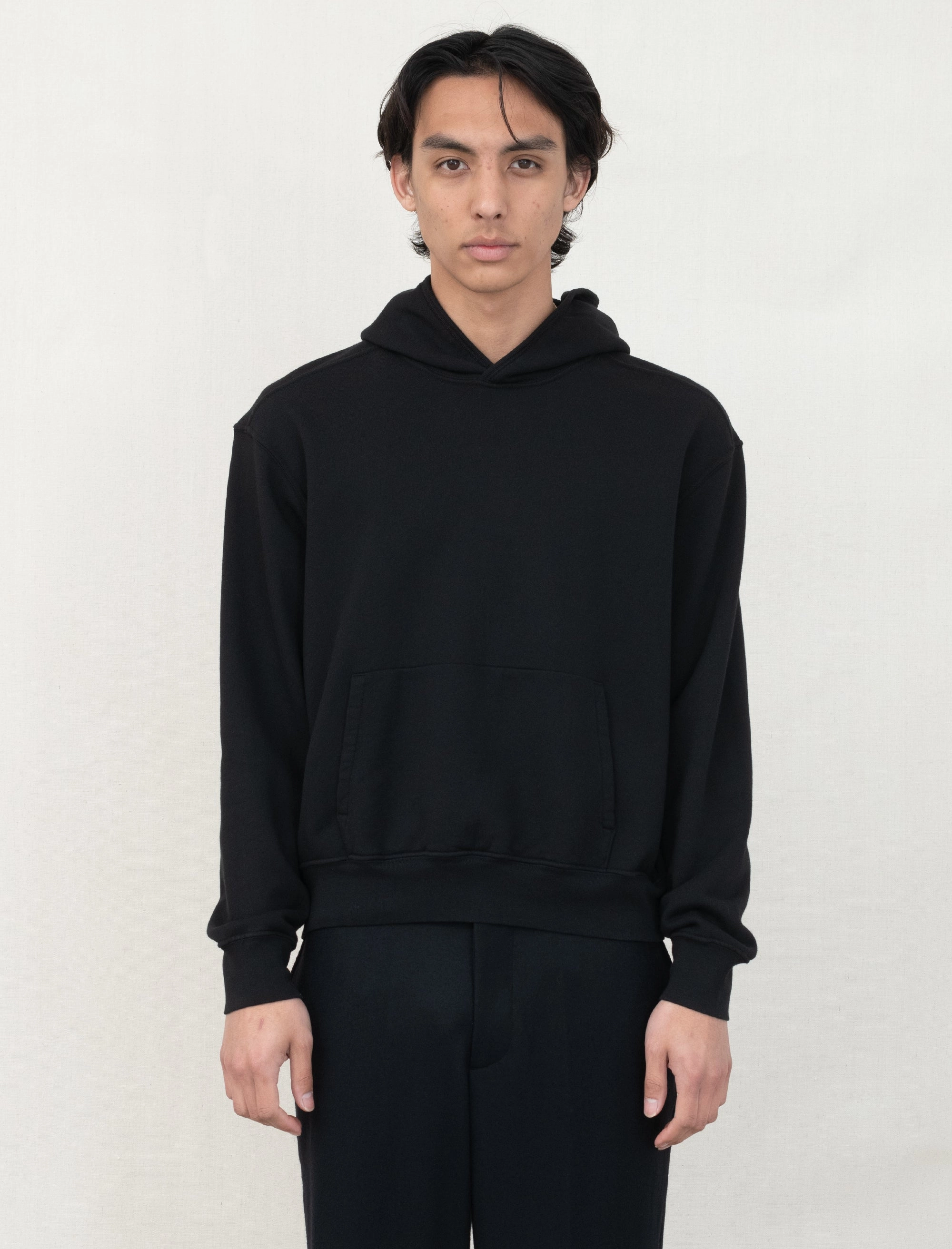 Mini Hoodie (Black) SeamlessDesign BuiltInLayer