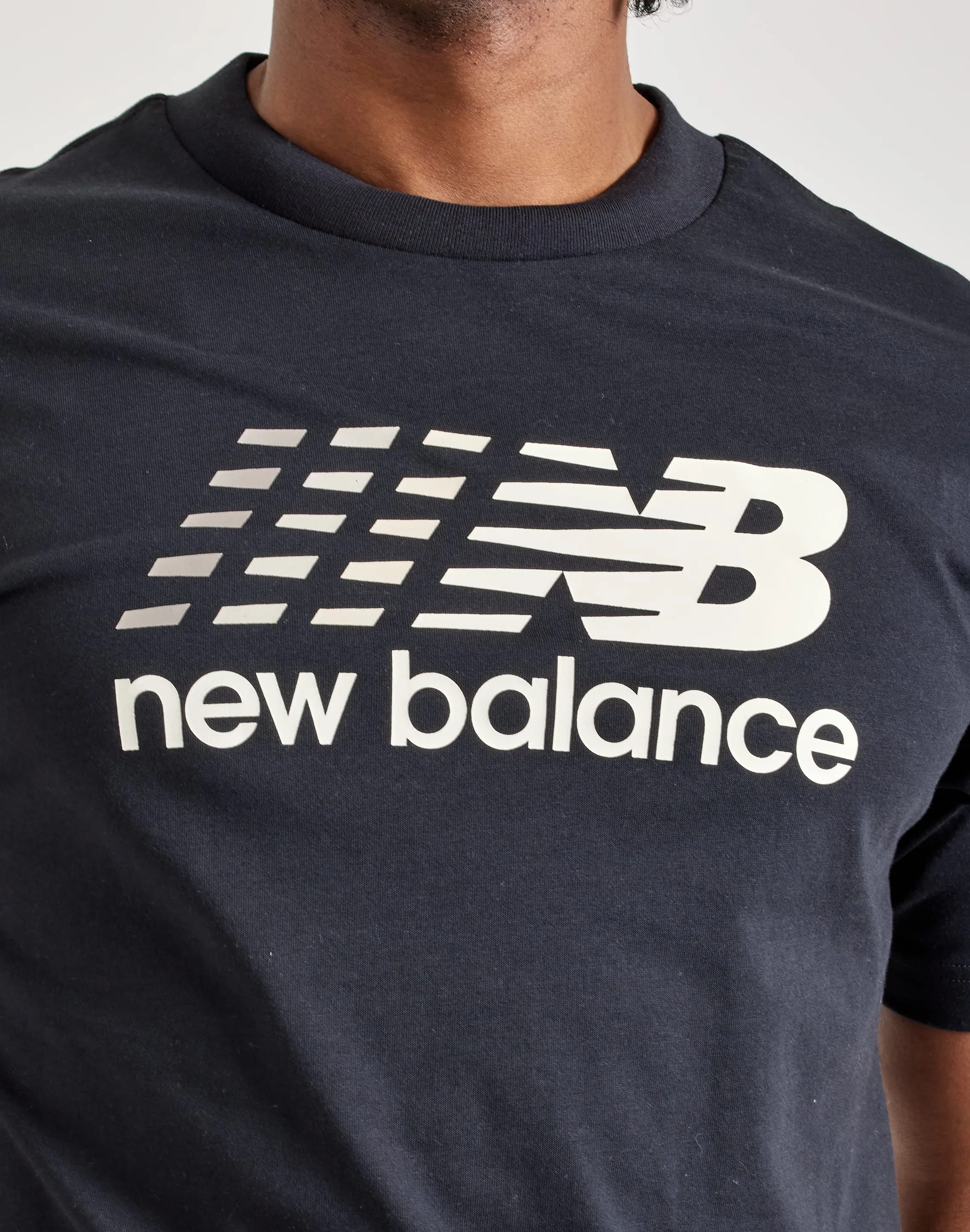 Organic Cotton Recycled materials New Balance Linear Logo Tee