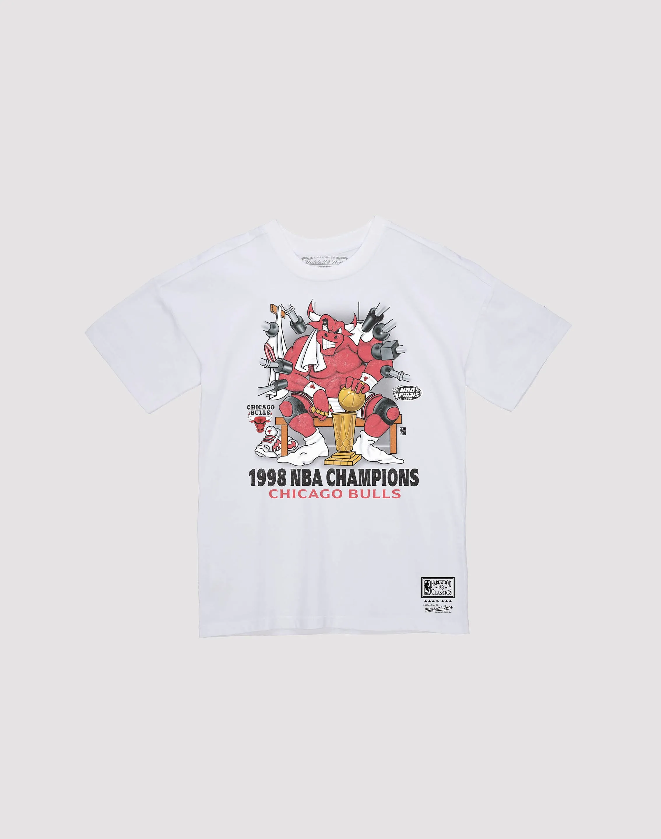 HighVisibility Trim Mitchell & Ness NBA Chicago Bulls Listen Up Tee
